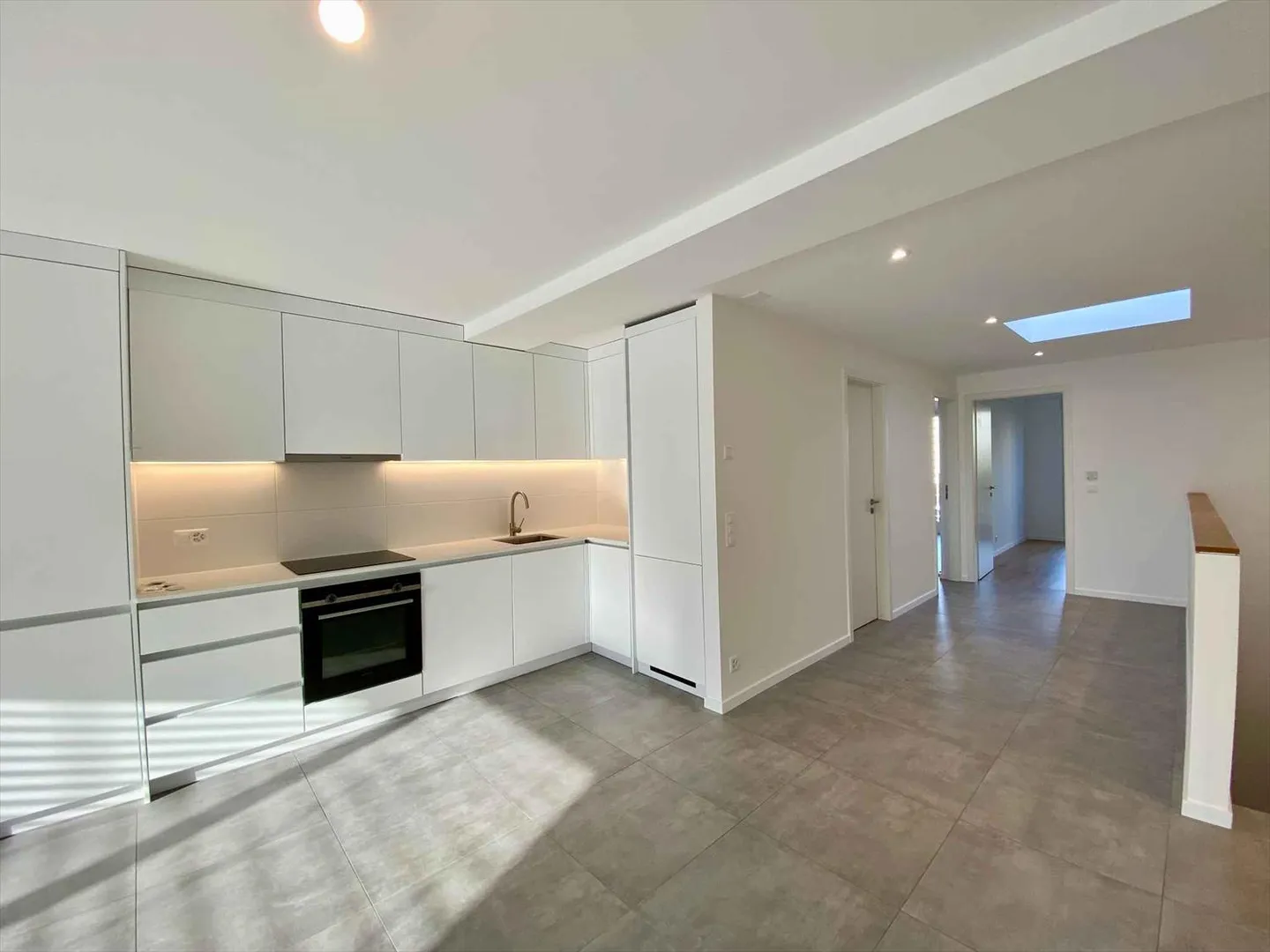 6-Zimmer-Wohnung - Foto 6 von 10