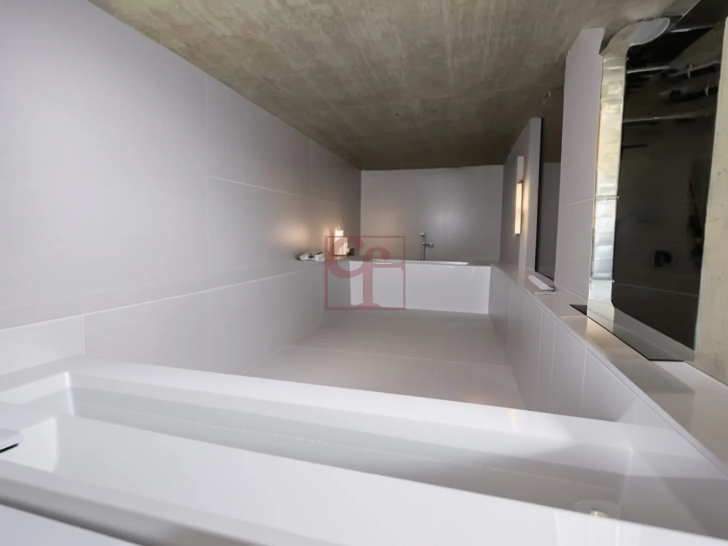 Château-d'Oex - Spazio commerciale idealmente situato (piscina) - Foto 5 di 8