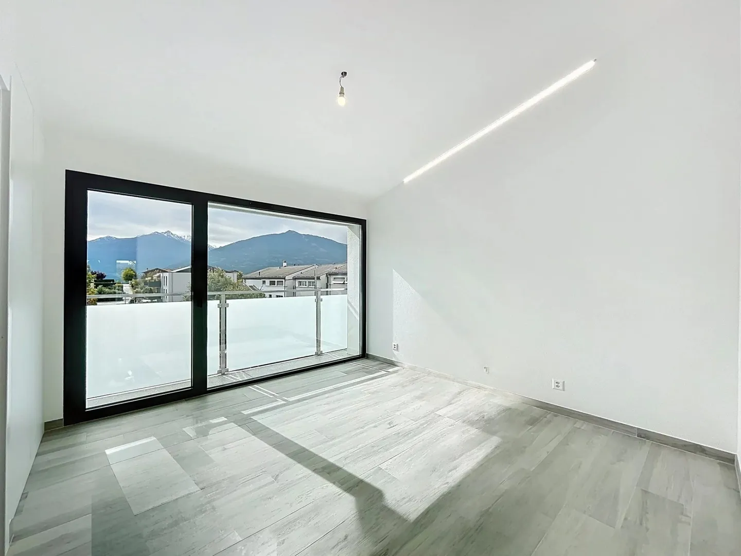 Modern MINERGIE Duplex Home - Photo 11 of 12