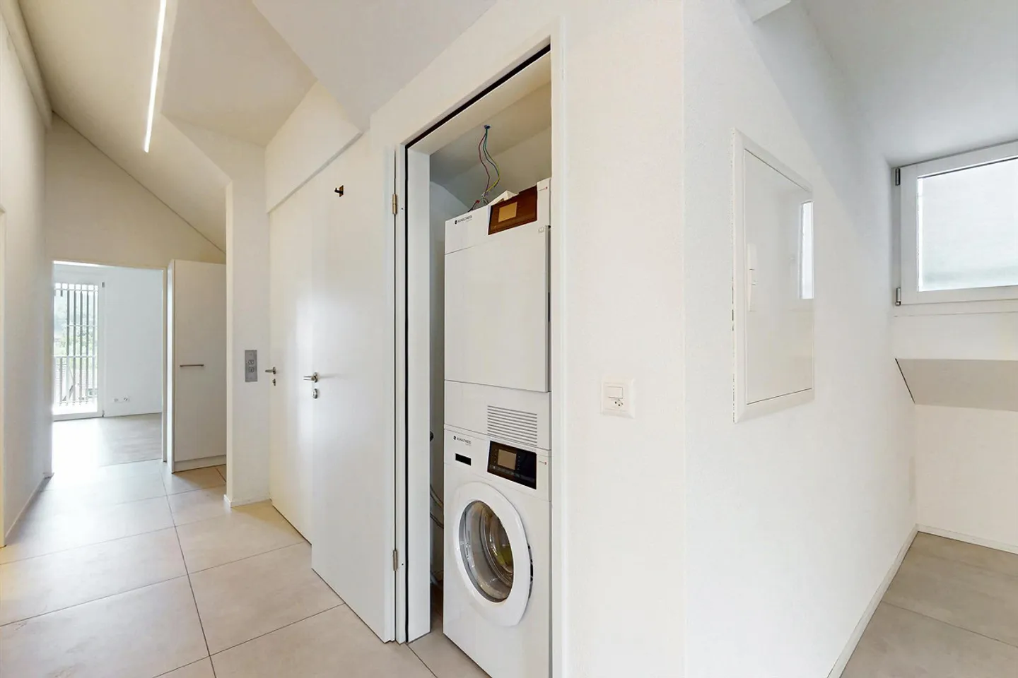 Wohnung mieten - Foto 2 von 12