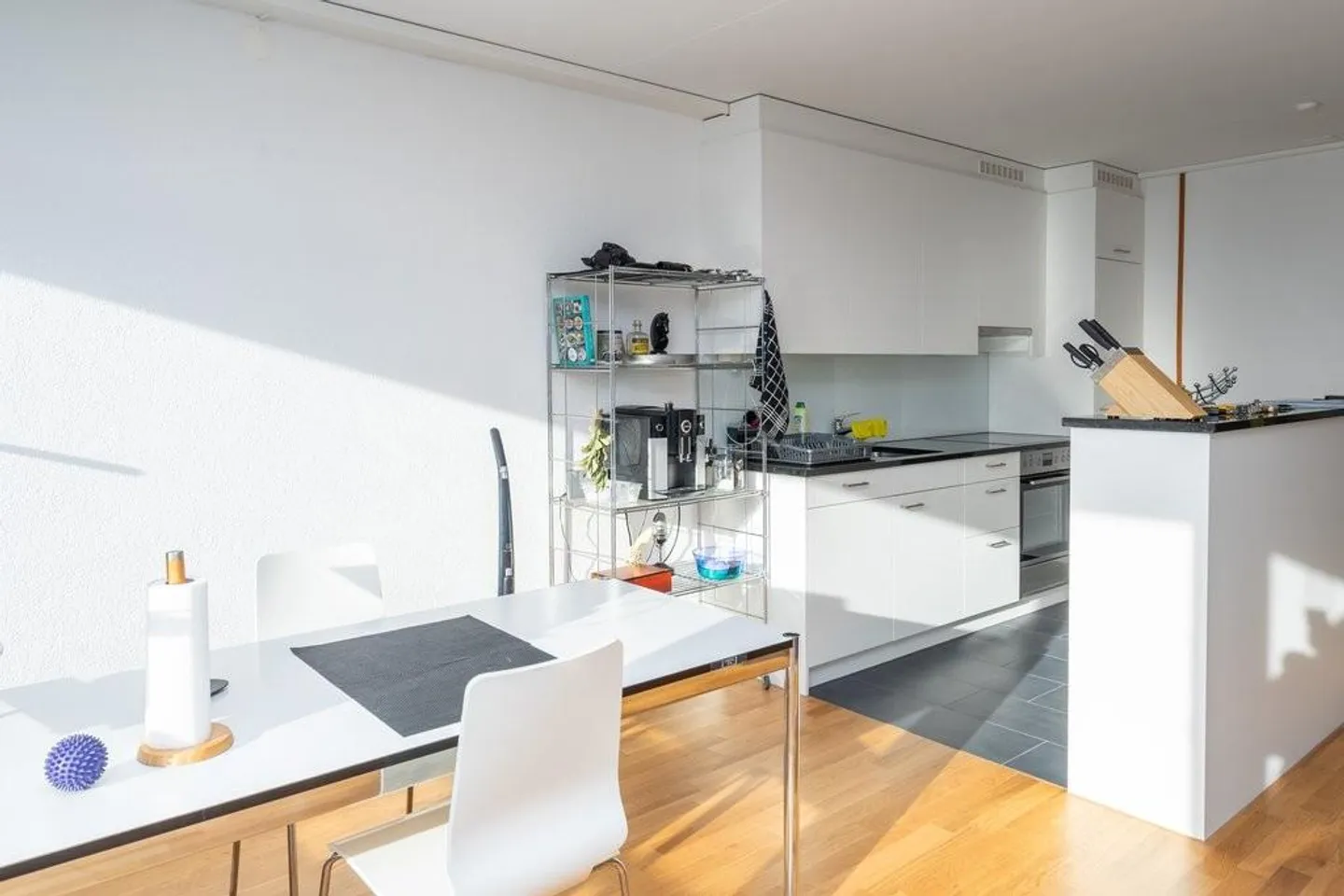 Helle teilsanierte 2.5-Zimmer-Wohnung in Bethlehem! - Foto 3 von 7