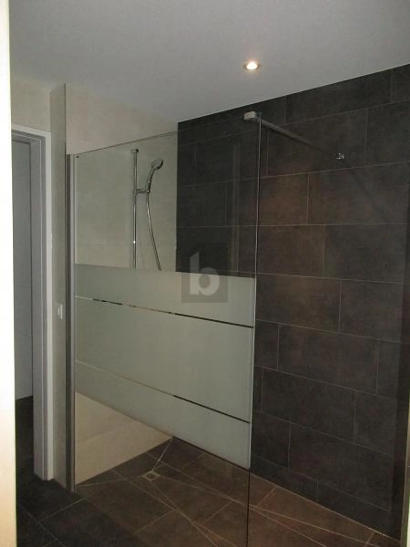 VIVRE LUXUEUSEMENT PRÈS DE LA NATURE - Photo 3 sur 6