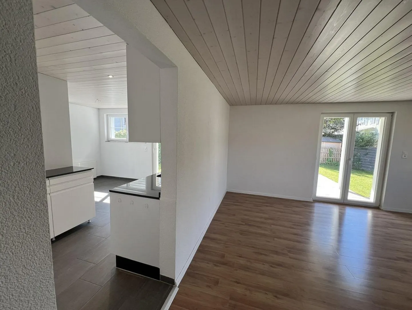 «Attraktives Mehrfamilienhaus an zentraler Lage in Wahlen b. Laufen» - Foto 5 von 9