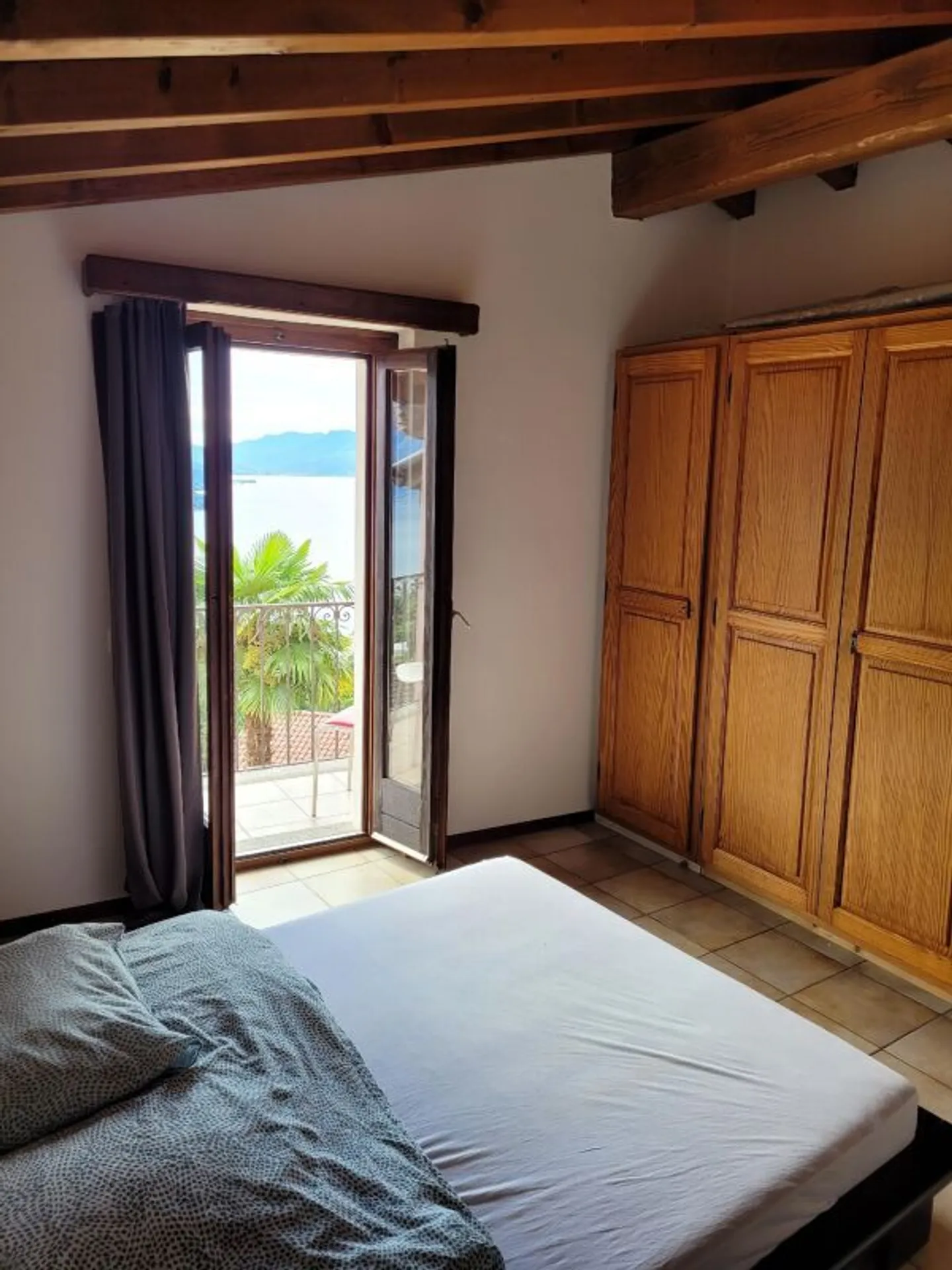 Appartement de 4½ pièces avec vue fantastique sur le lac - Résidence secondaire - Photo 4 sur 9