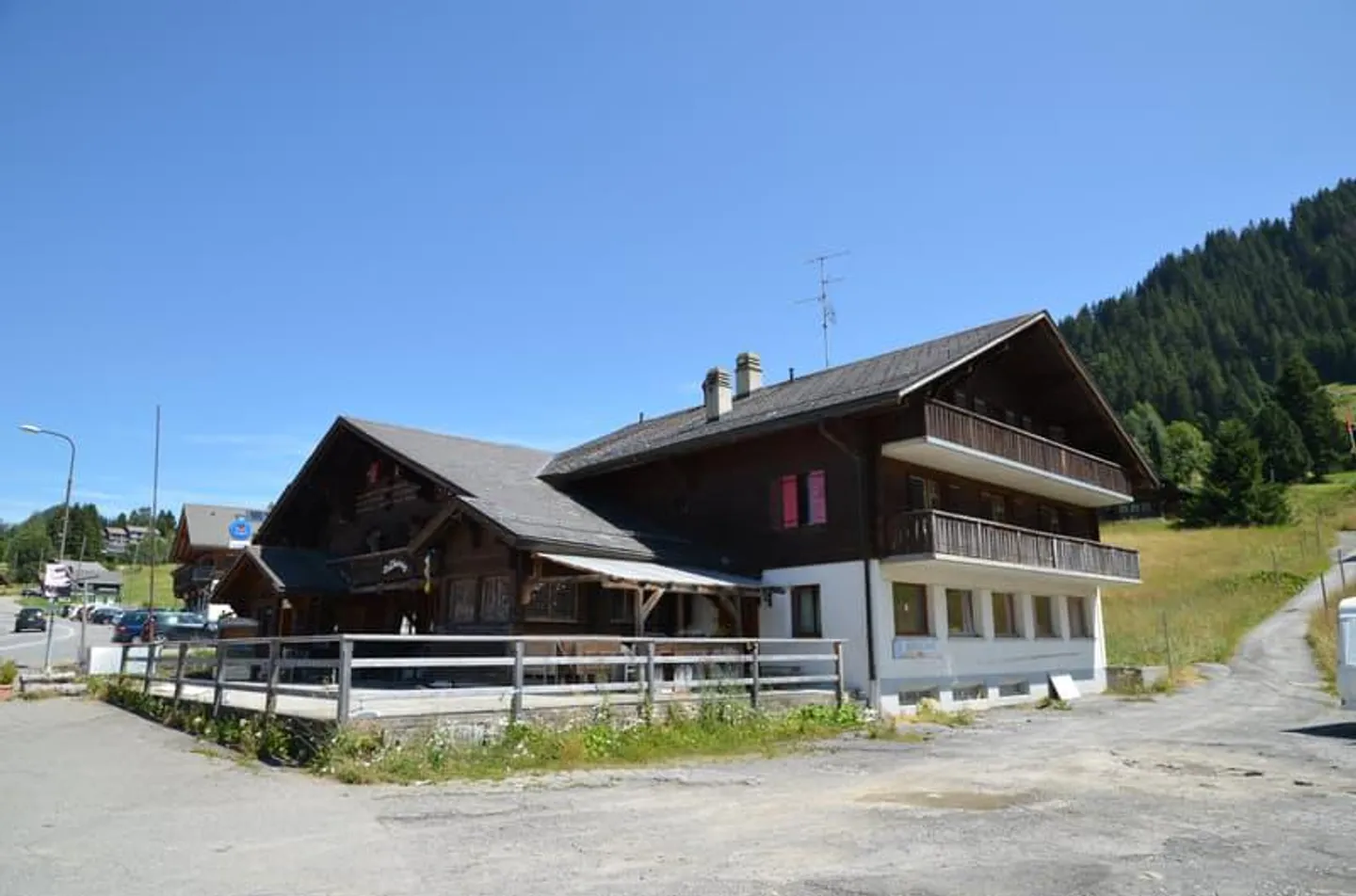 Hôtel-Restaurant avec caractère au Col des Mosses - Photo 9 sur 9