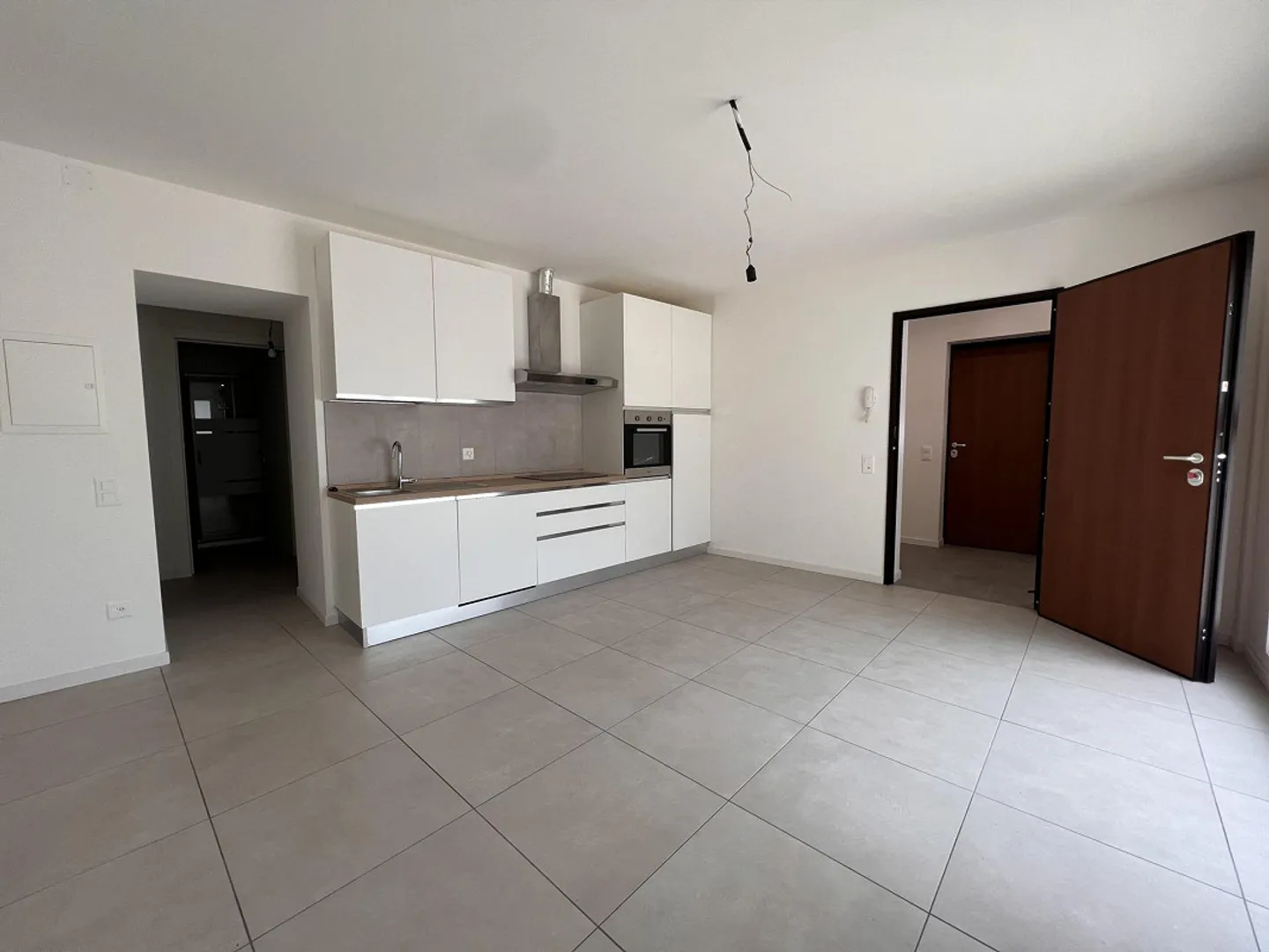 Erdgeschoss-Studio - VOLLSTÄNDIG RENOVIERT - Foto 2 von 6