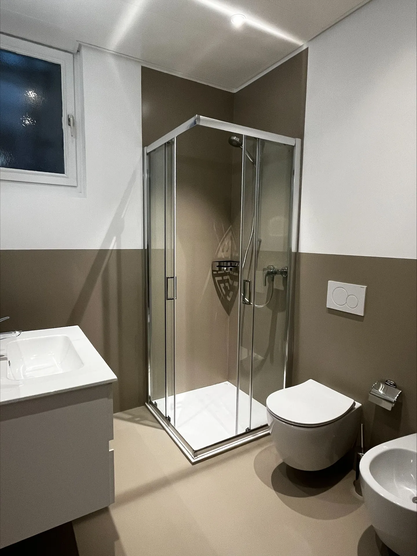 Elegant Office in Lugano - Photo 6 of 6