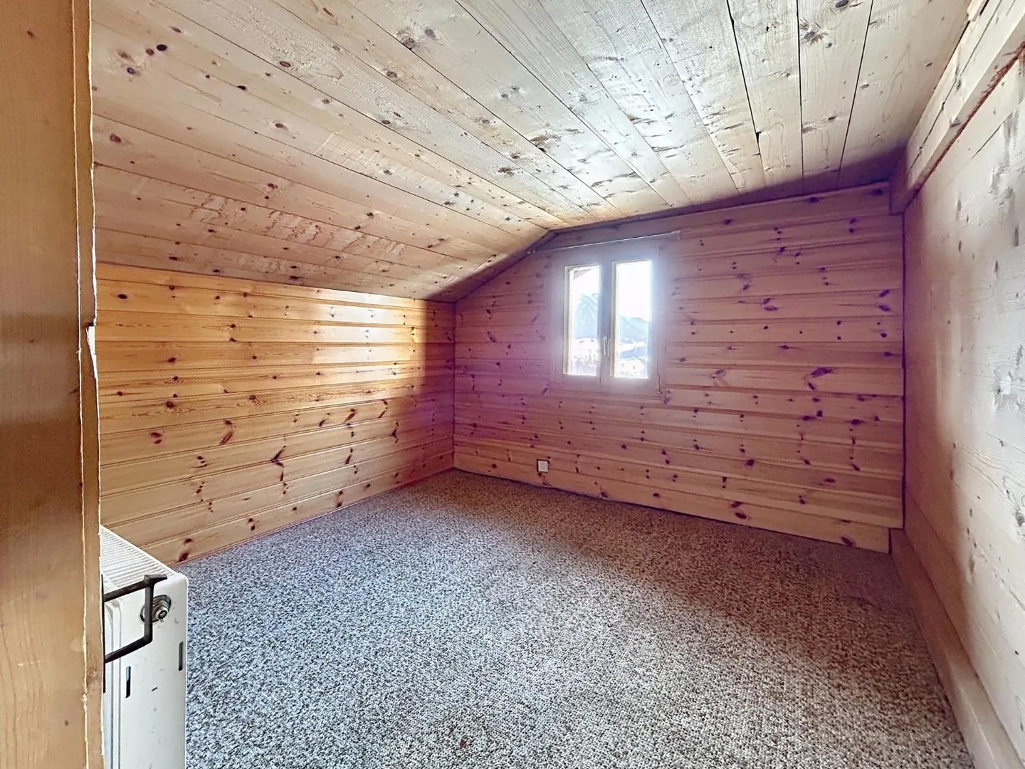 Chalet individuel avec 5,5 pièces et extension à La Collombaz - Photo 8 sur 13