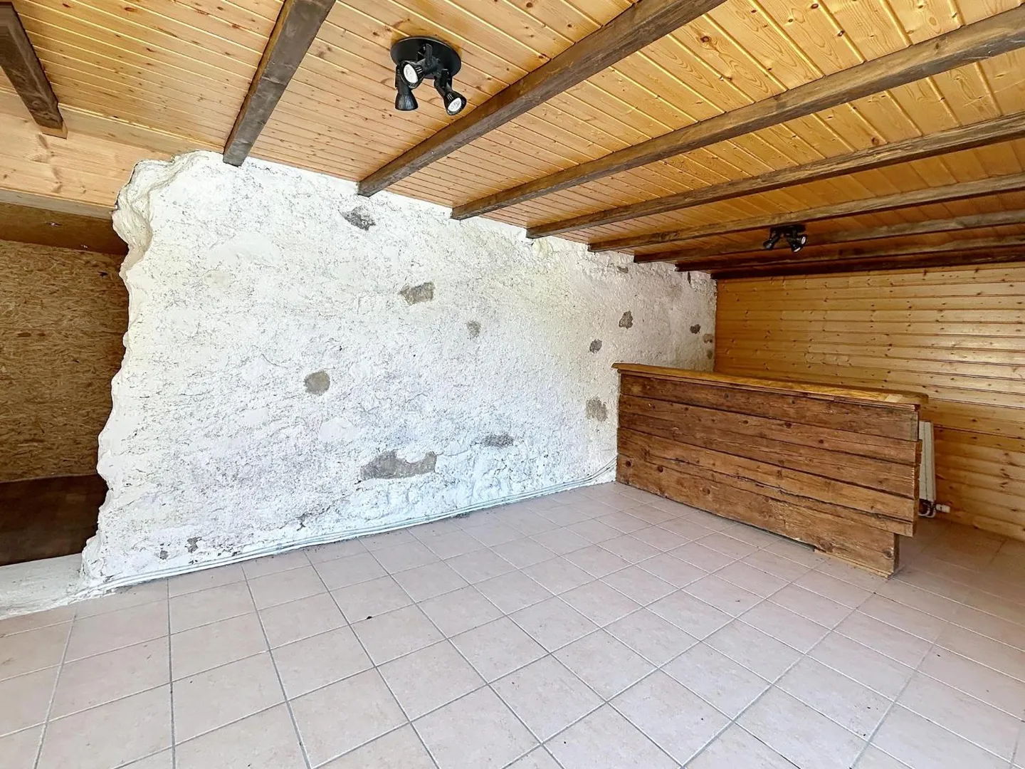 Chalet individuel avec 5,5 pièces et extension à La Collombaz - Photo 3 sur 13