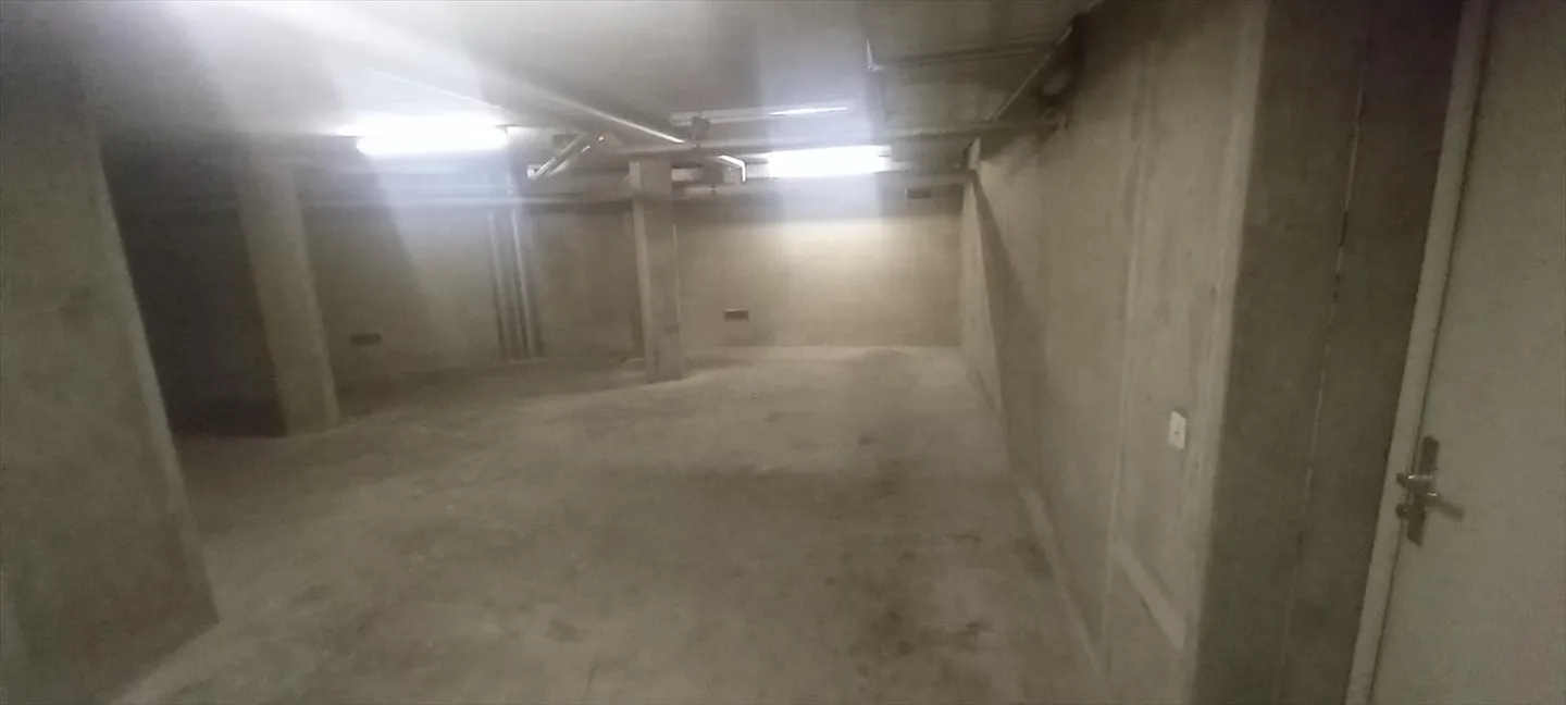 Deposito - Foto 4 di 5