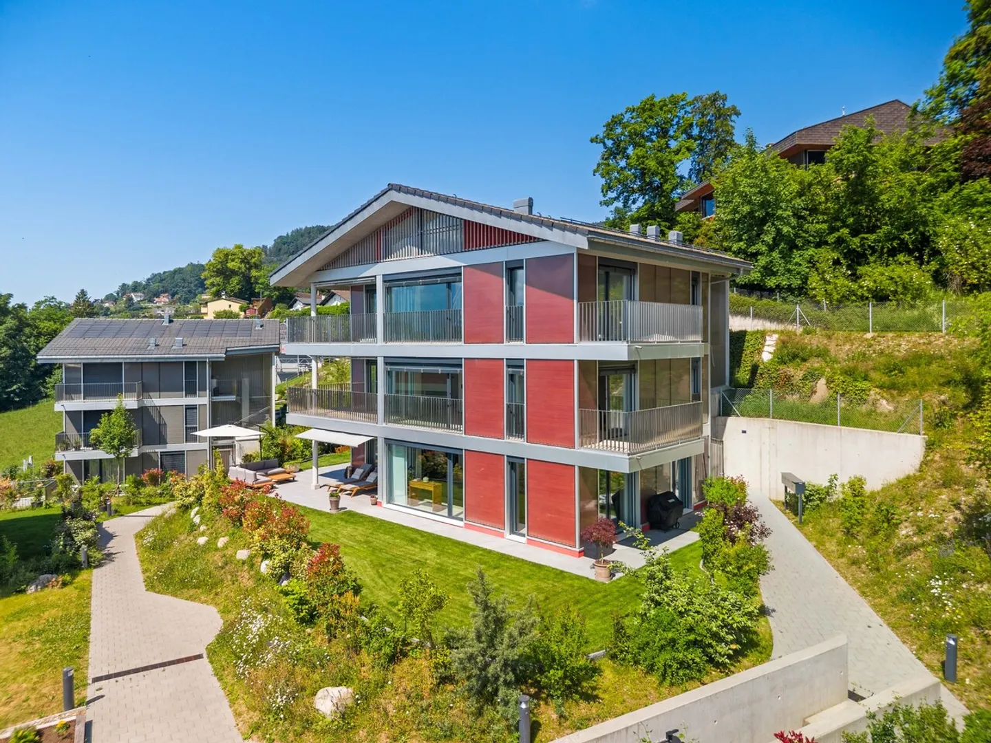 Stunning Garden Apartment - Photo 1 of 20