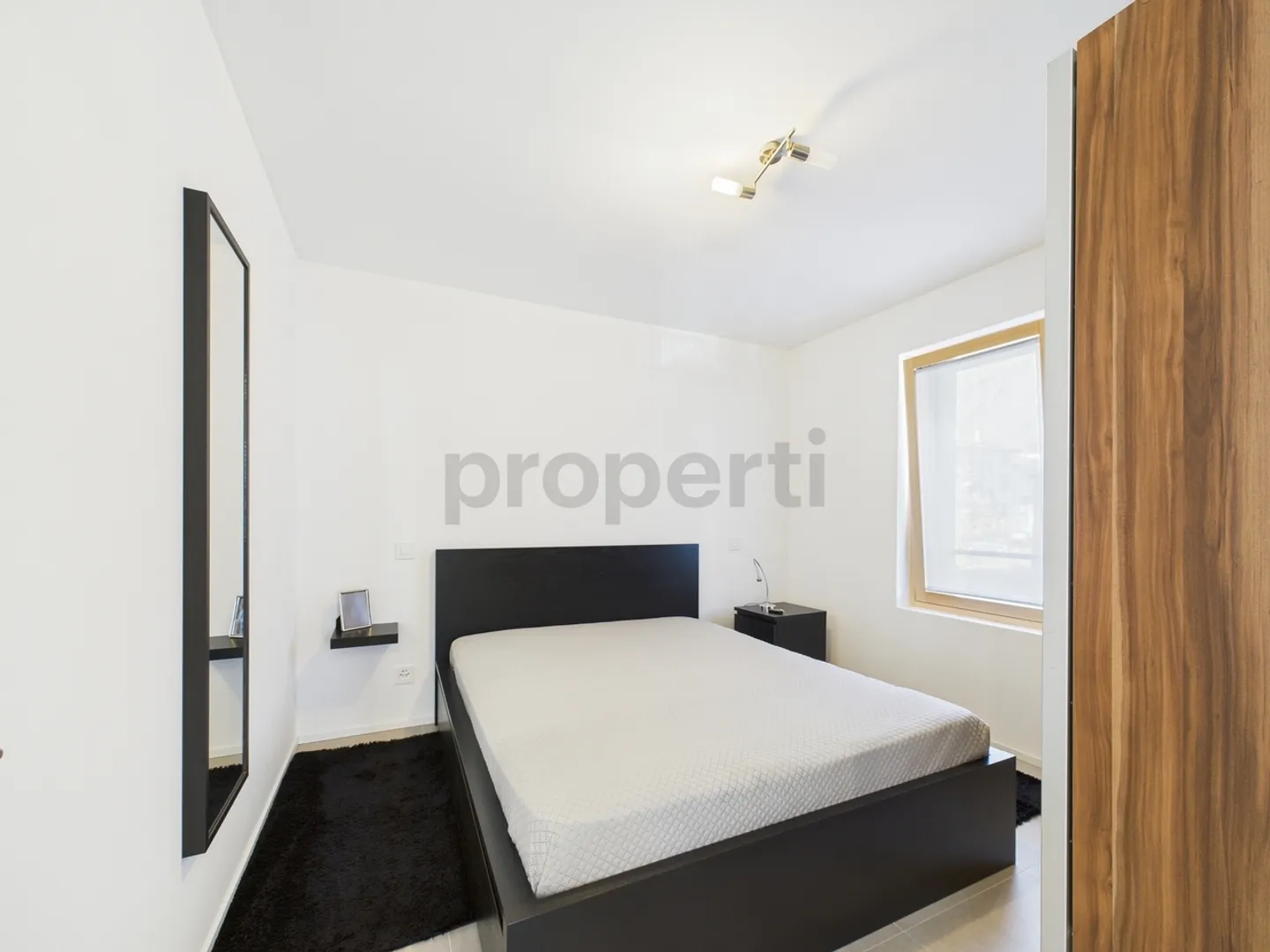 3.5 Room Apartment - Photo 5 of 12