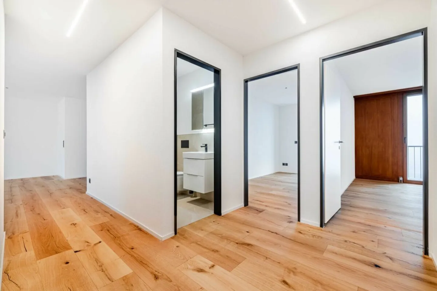 Geräumige moderne Wohnung in St. Gallen - Foto 4 von 11
