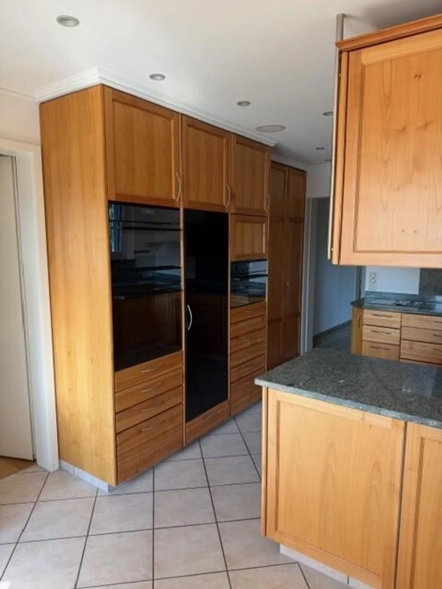 Charmante Villa mit Pool in Adlikon - Foto 4 von 12