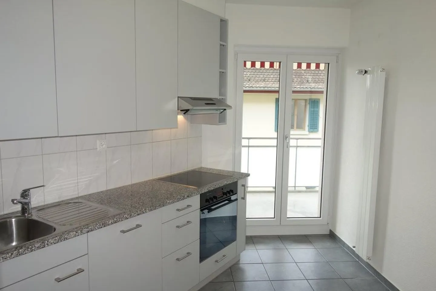 Charmante appartement ancien dans le beau Wipkingen - Photo 2 sur 7