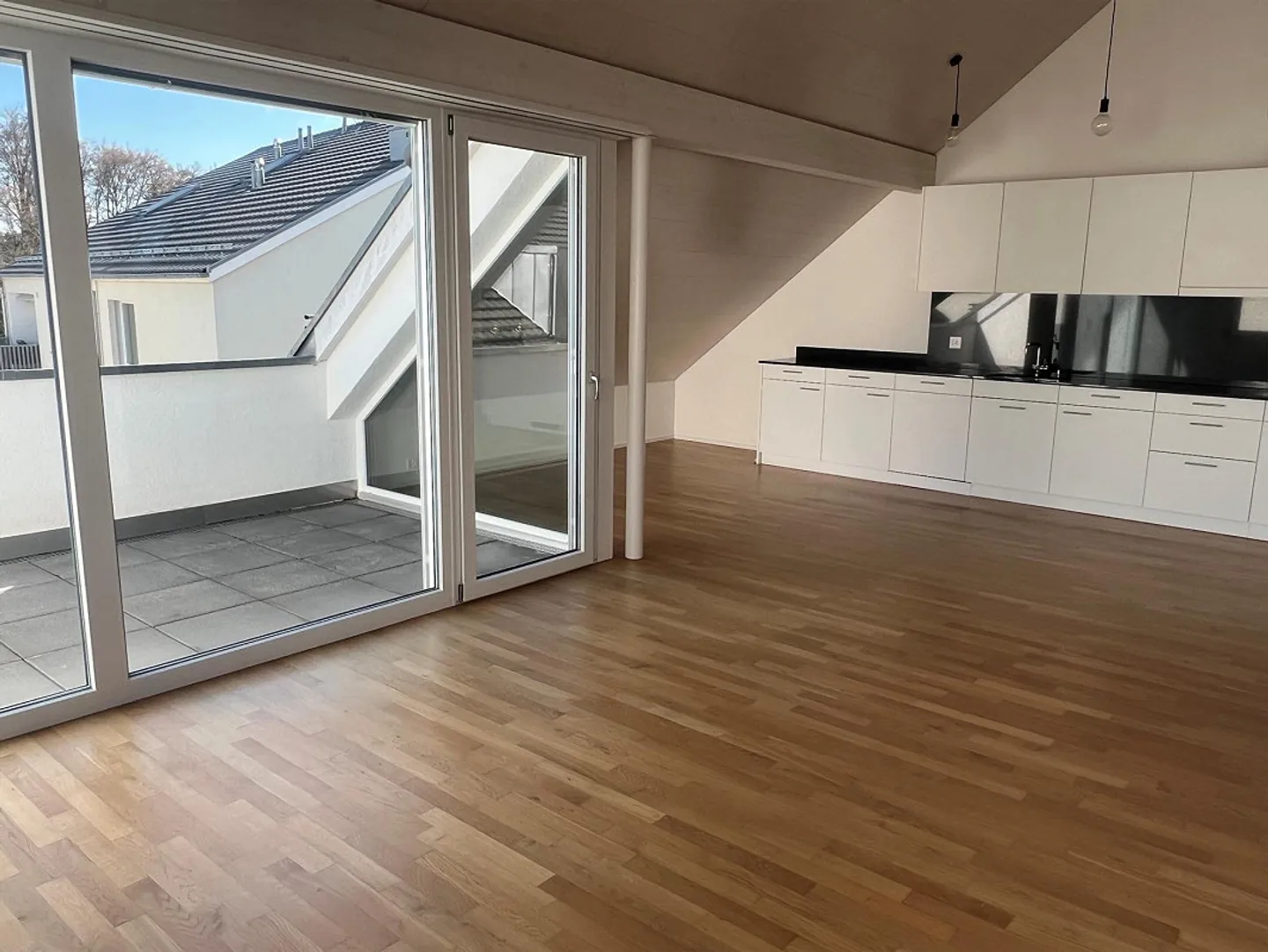 Modernes Apartment Nahe dem See - Foto 1 von 12