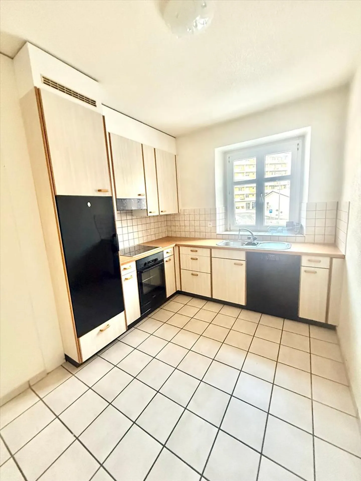 Appartement avec 3,5 pièces et balcon - Photo 2 sur 11