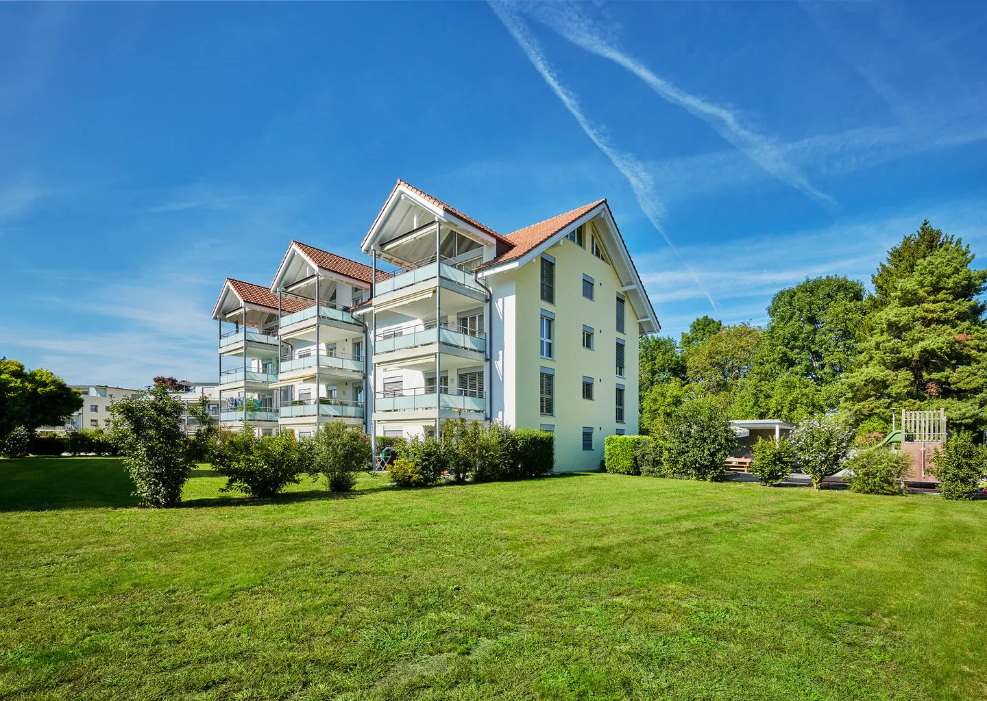 Luminoso appartamento di 4,5 stanze in una posizione tranquilla - Foto 10 di 10