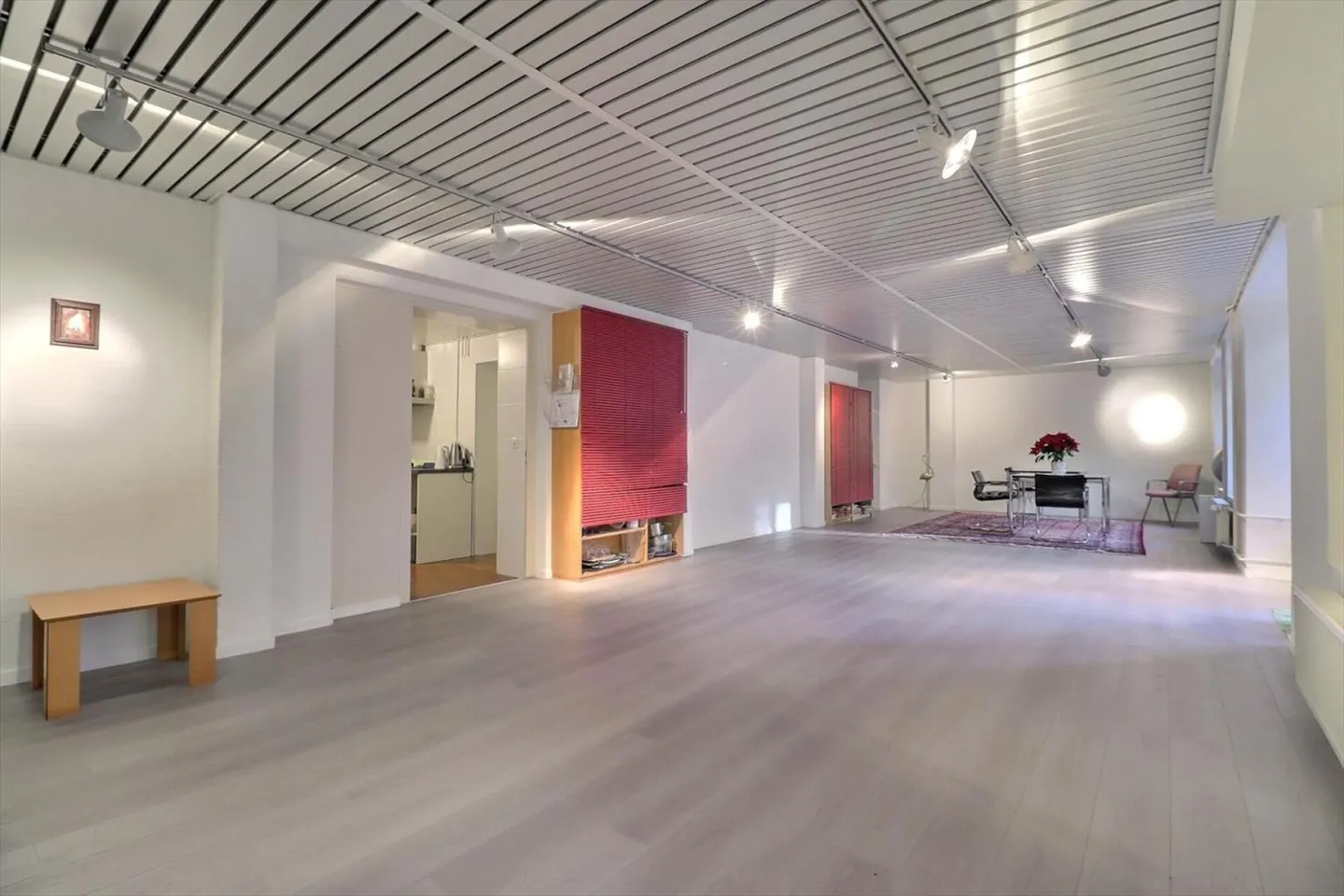 Office/Administration 3.5 Rooms 154 m2 in Montreux - Photo 1 of 12