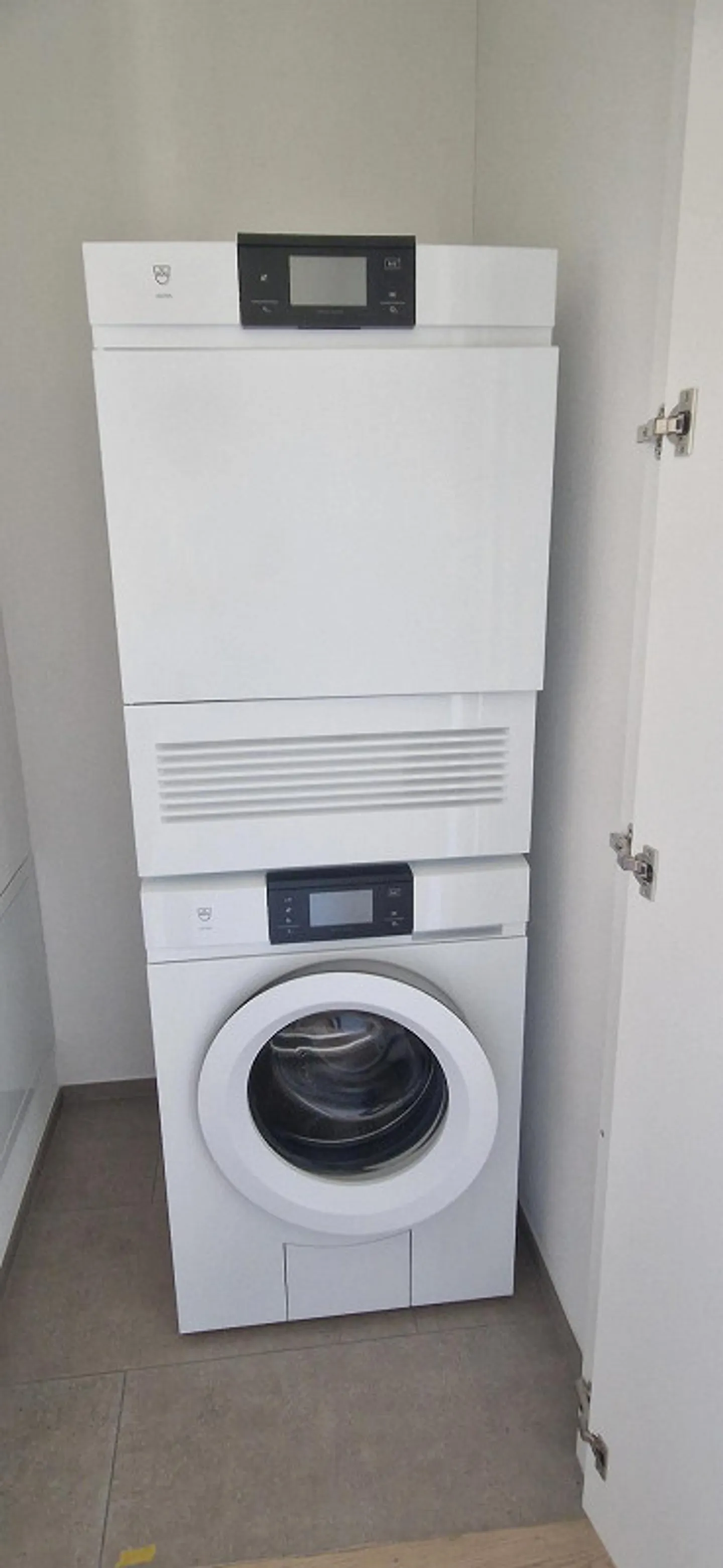 First rental! New, modern 4 1/2-room apartment in Buttisholz - Photo 4 of 13