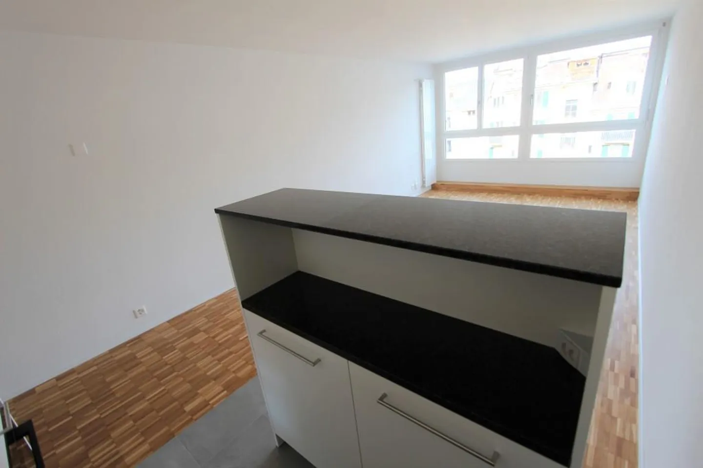 Superbe appartement individuel à proximité de la gare - Photo 3 sur 7
