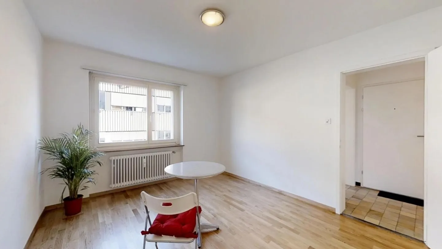 Bright 3-room apartment in Allschwil - Photo 2 of 10