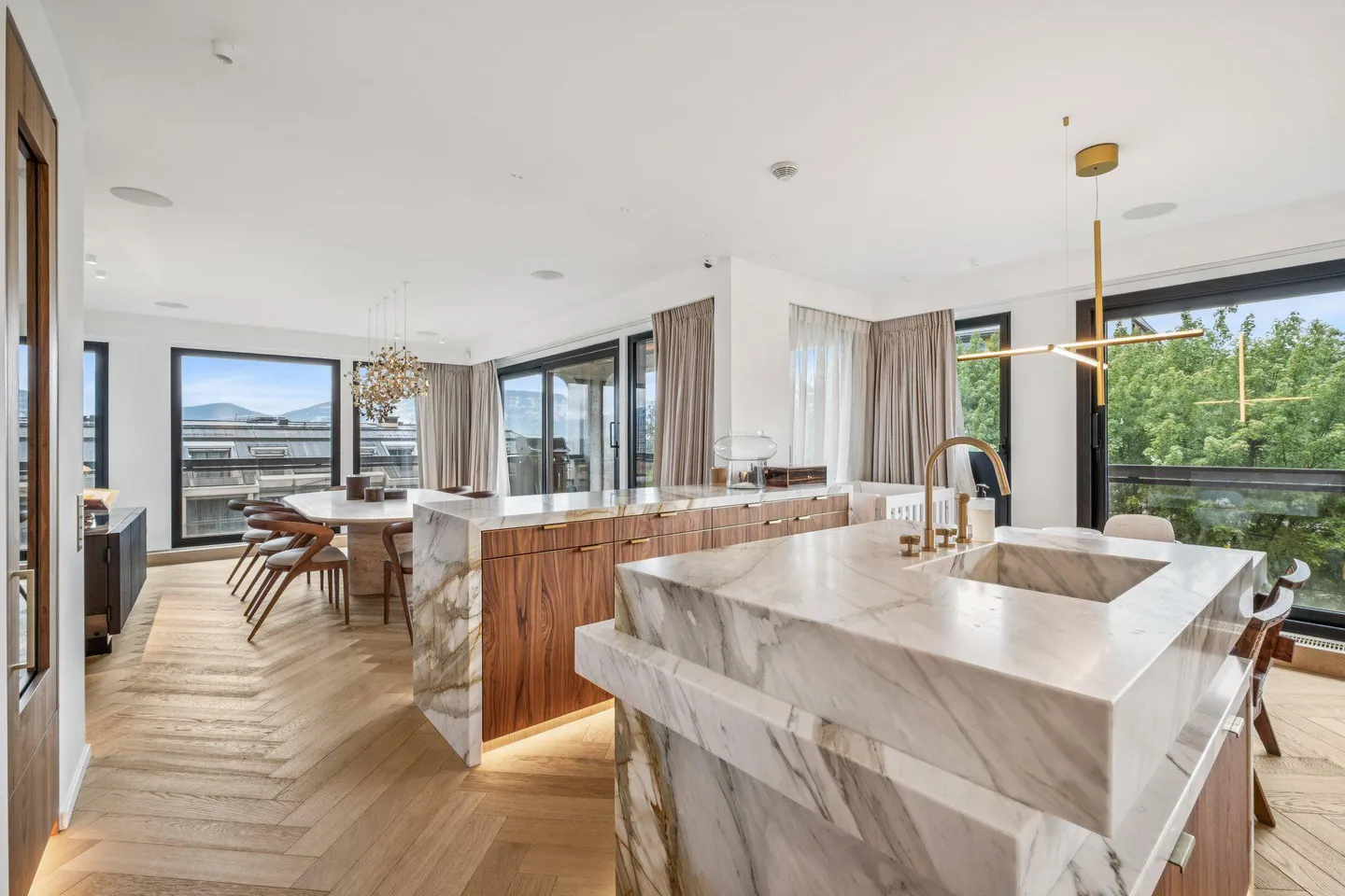 Appartamento di Lusso con Piscina - Foto 1 di 6