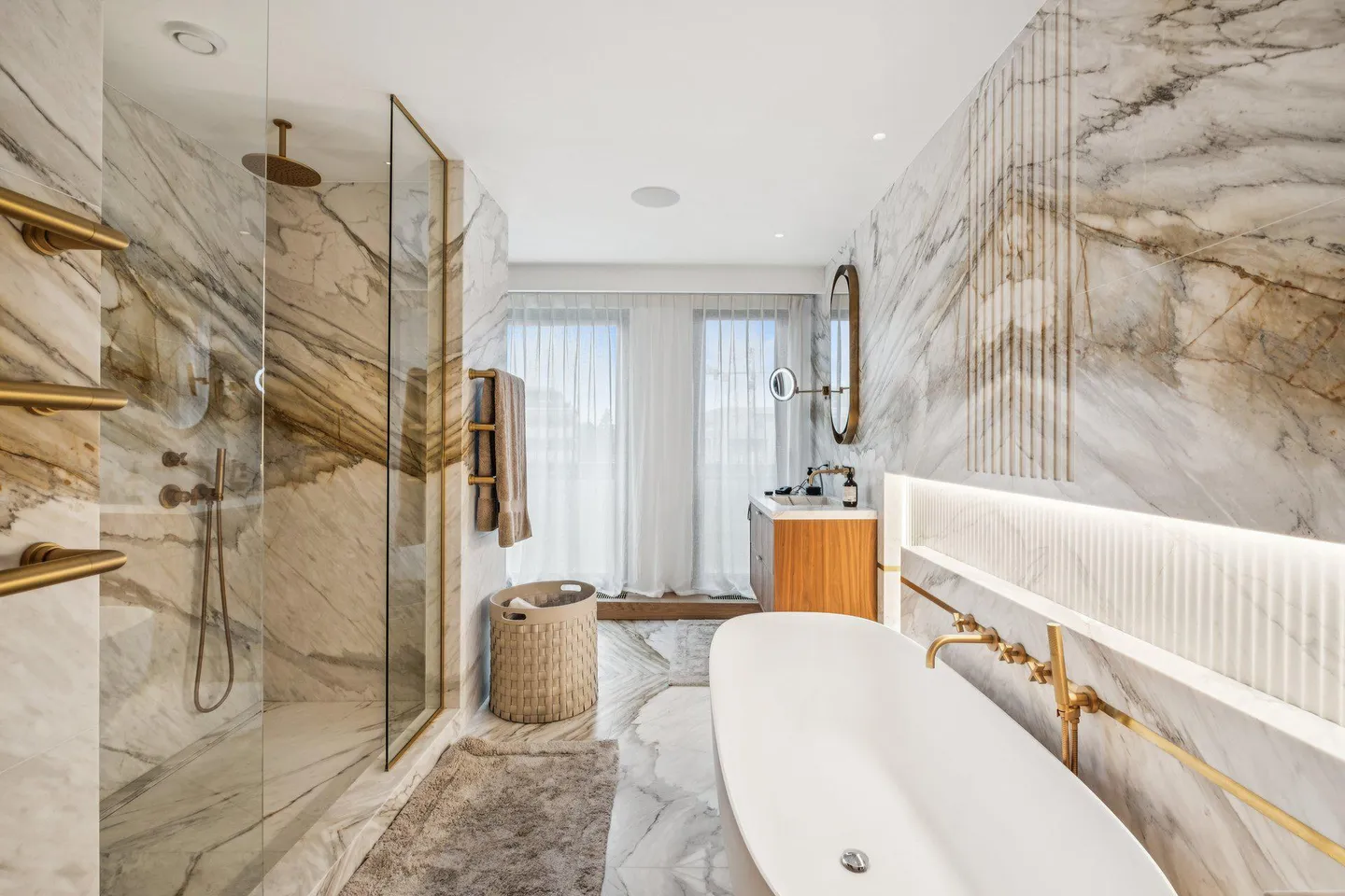 Appartamento di Lusso con Piscina - Foto 5 di 6