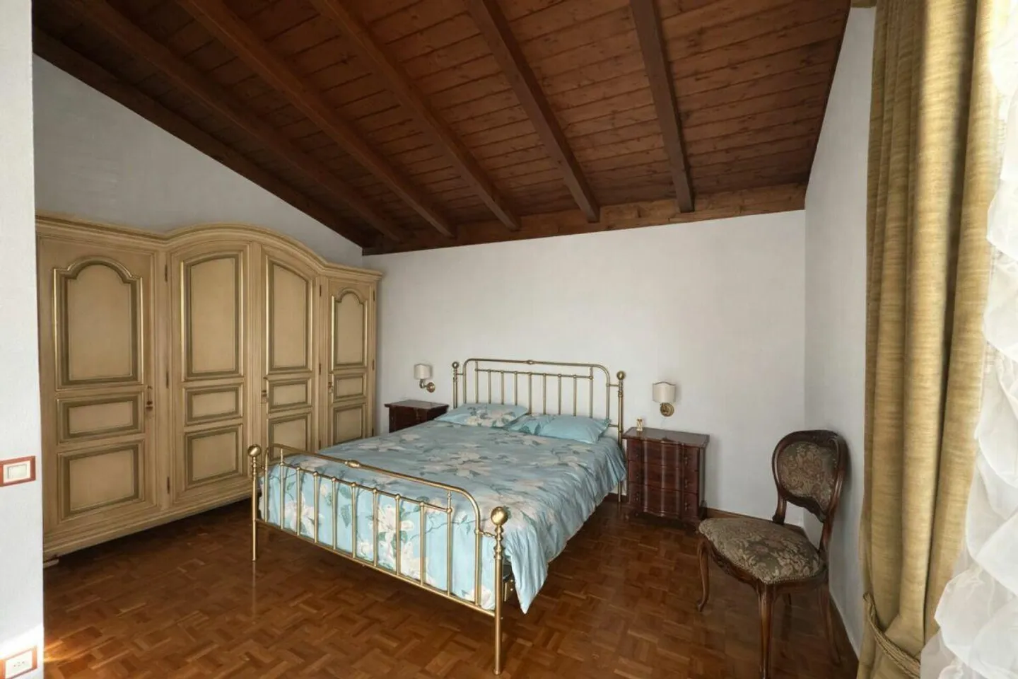 Wunderschönes Einfamilienhaus mit gepflegtem Garten in sonniger und gut erschlossener Lage - Foto 13 von 22