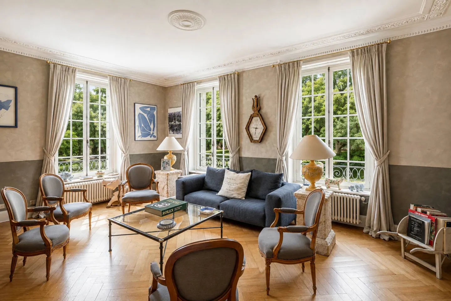 Elegantes Herrenhaus im Park - Foto 3 von 13