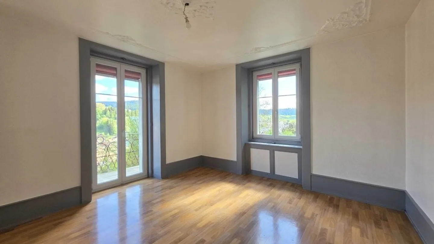 Nice 4-room apartment with balcony in a quiet area - Photo 5 of 11
