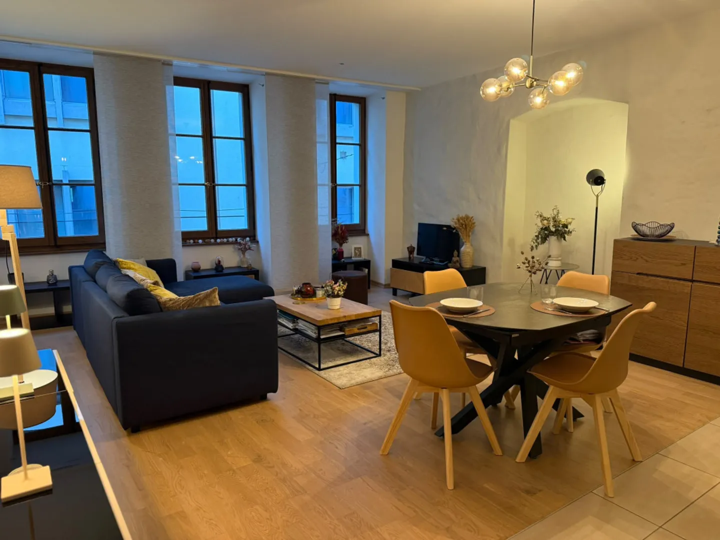 Appartement Rénové Charmant - Photo 1 sur 7