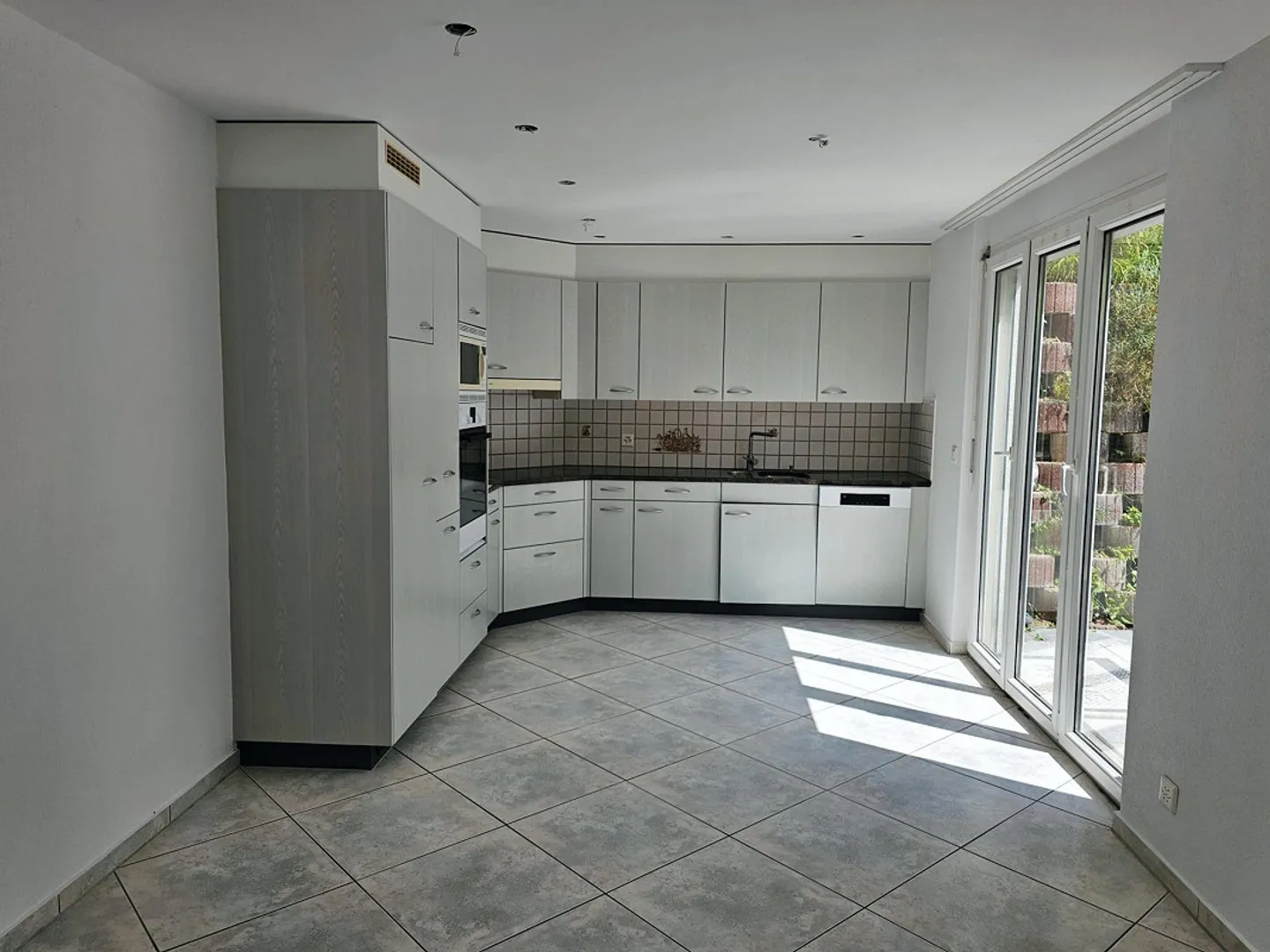 Maison familiale double de 8,5 pièces - Photo 7 sur 22