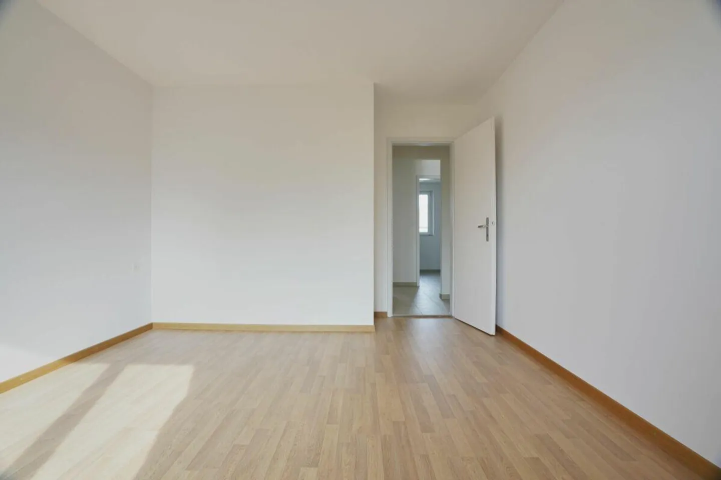 modernisierte 3 Zimmer-Wohnung in St. Gallen - Foto 6 von 9