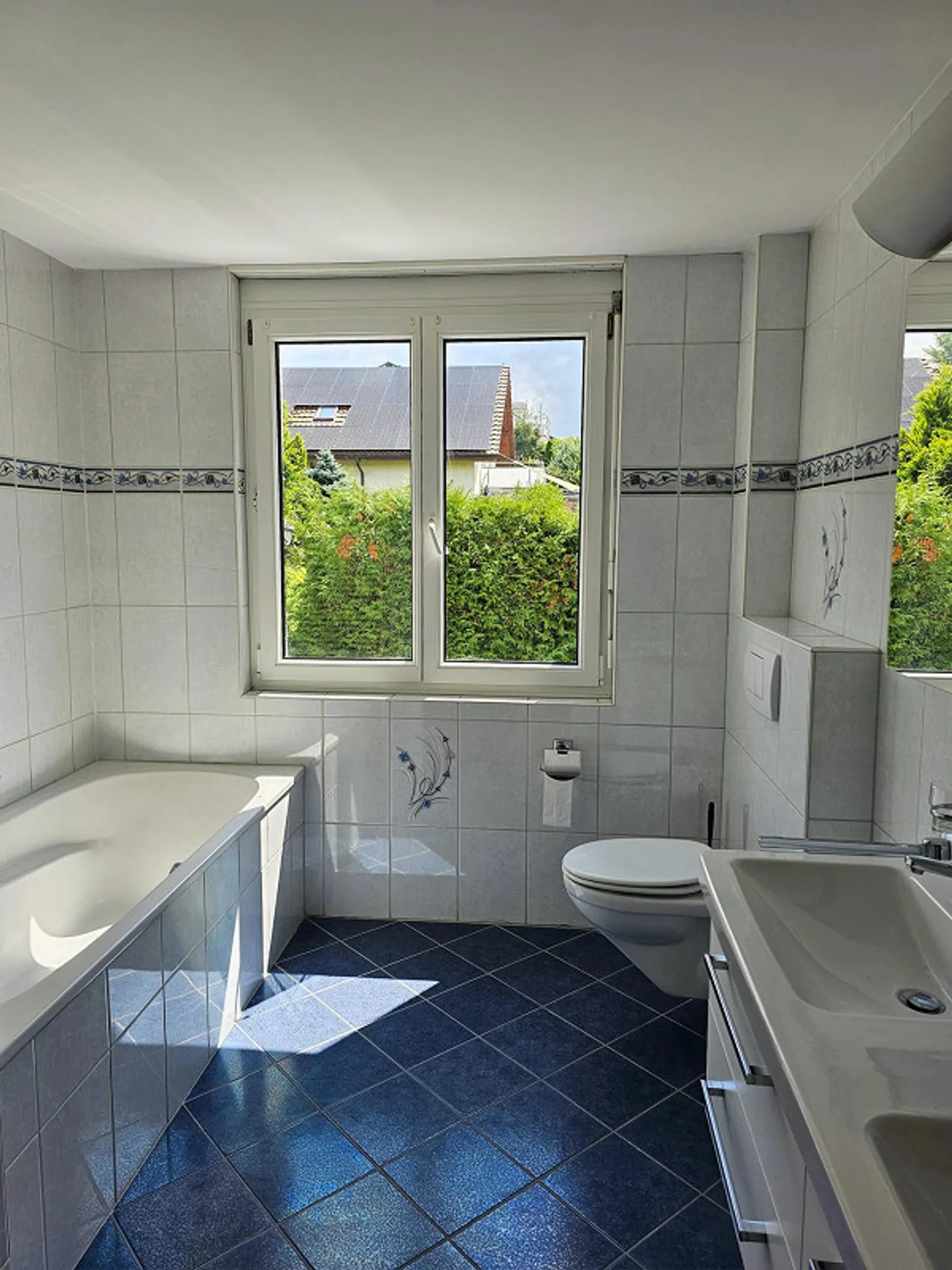 Maison familiale double de 8,5 pièces - Photo 18 sur 22