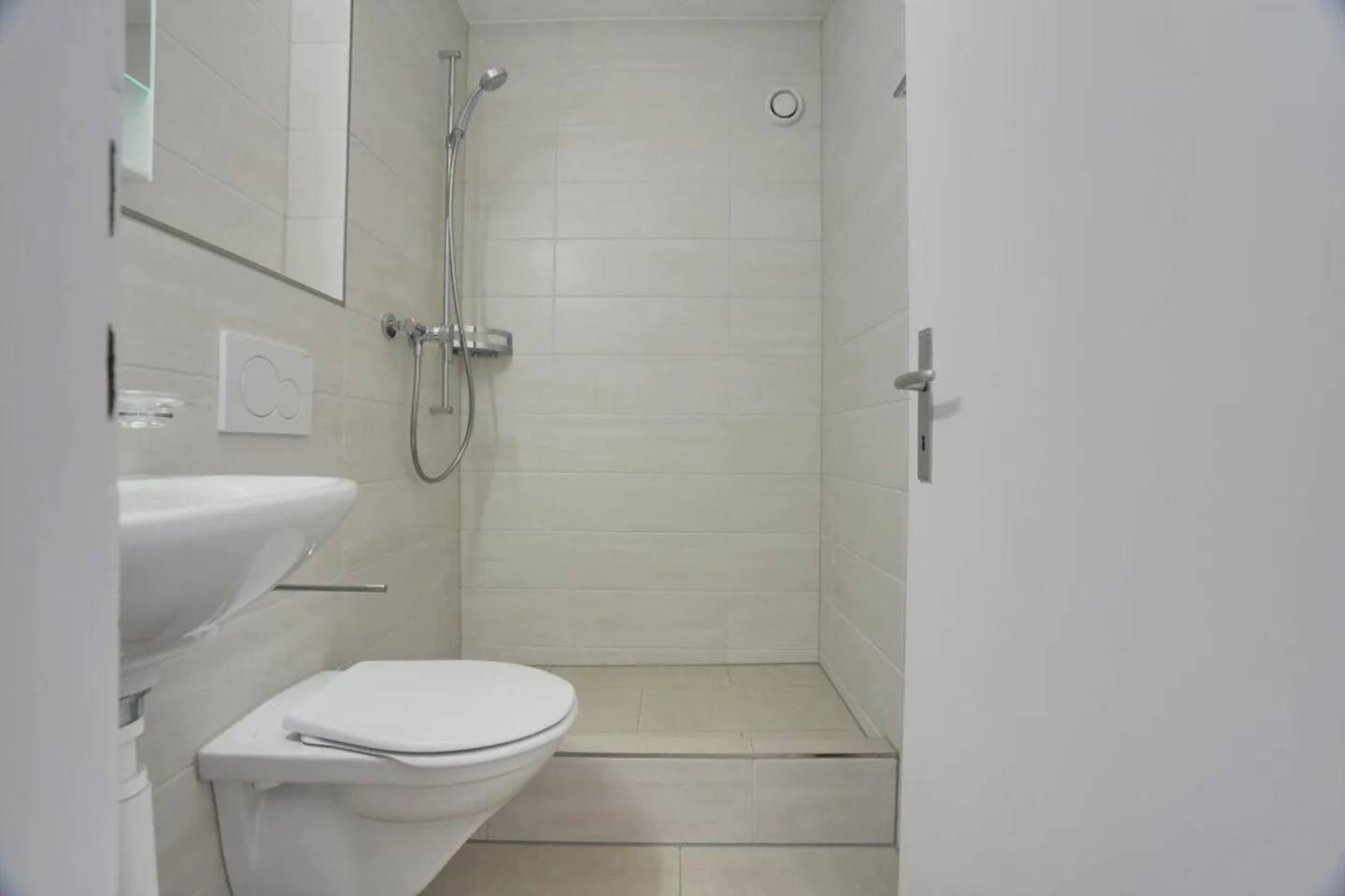 modernisierte 3 Zimmer-Wohnung in St. Gallen - Foto 8 von 9