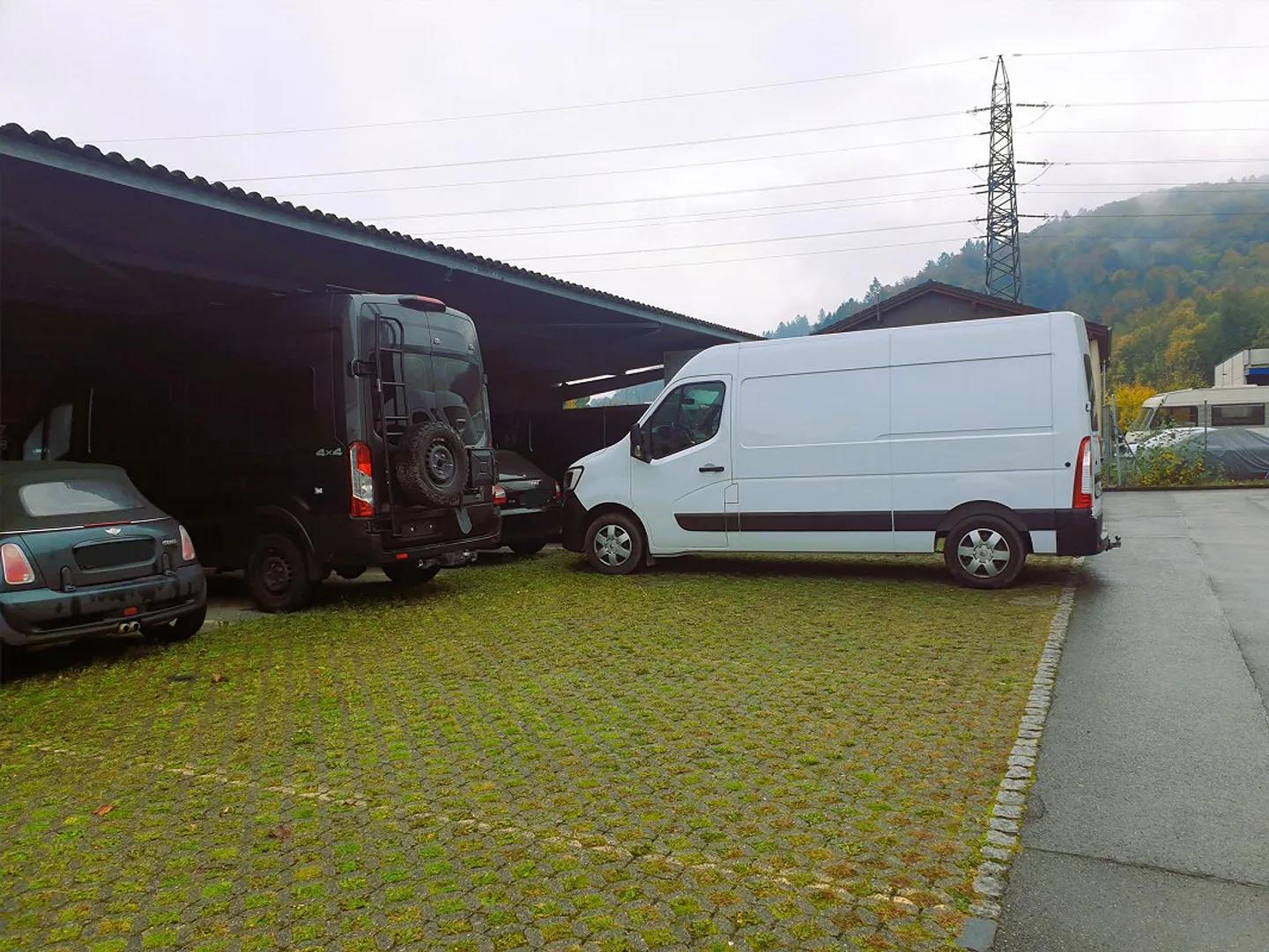 Posti auto commerciali in affitto - Foto 2 di 3