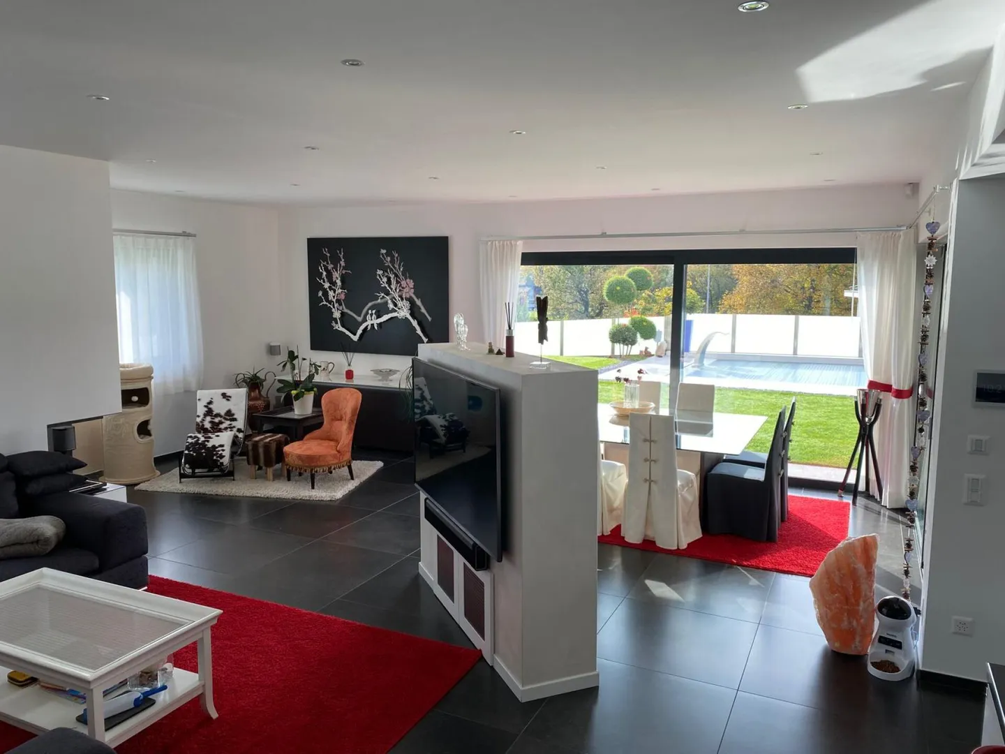 Villa moderna con piscina e domotica avanzata - Unicità e comfort a portata di mano - Foto 12 di 17