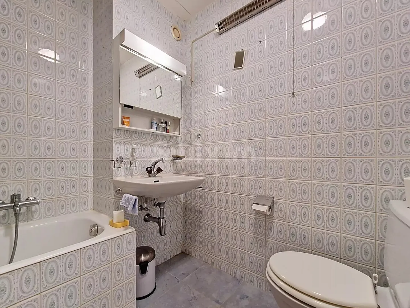 2.5 Room Apartment - Photo 4 of 6