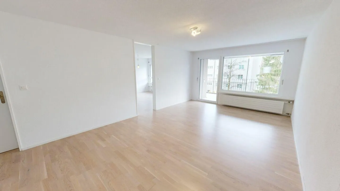 Moderne 4.5 Zimmer-Wohnung - Foto 4 von 10