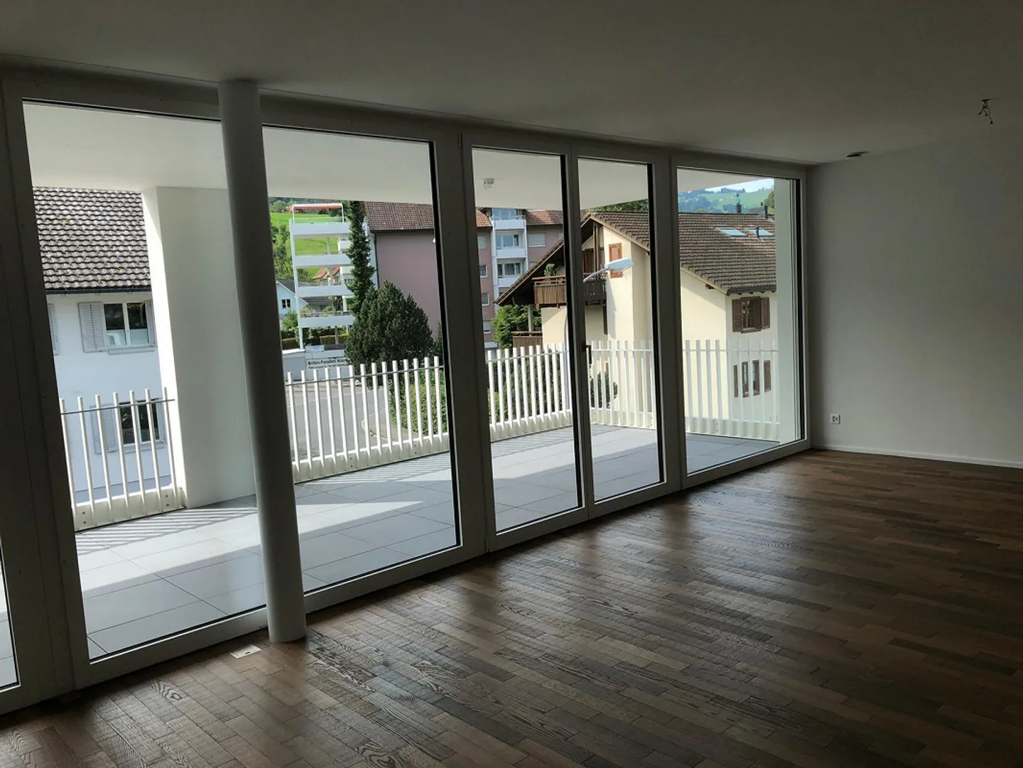 Central and Quiet Residential Location in Kriens - Photo 3 of 3