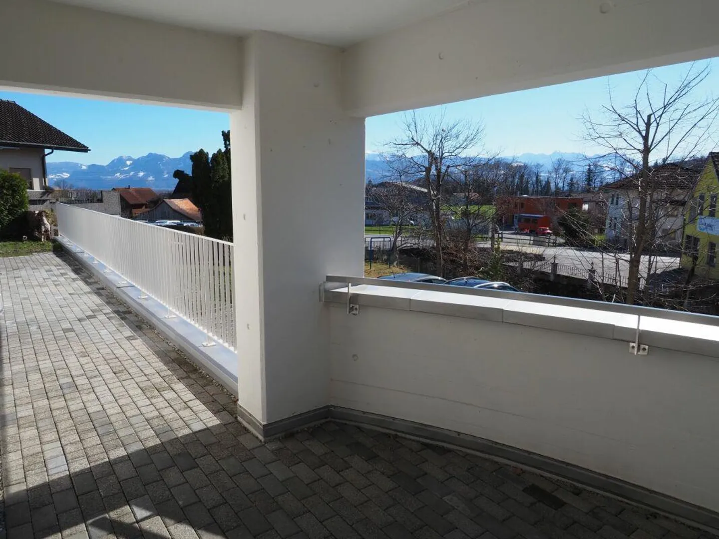 Geräumige Wohnung mit Garten - Foto 4 von 11