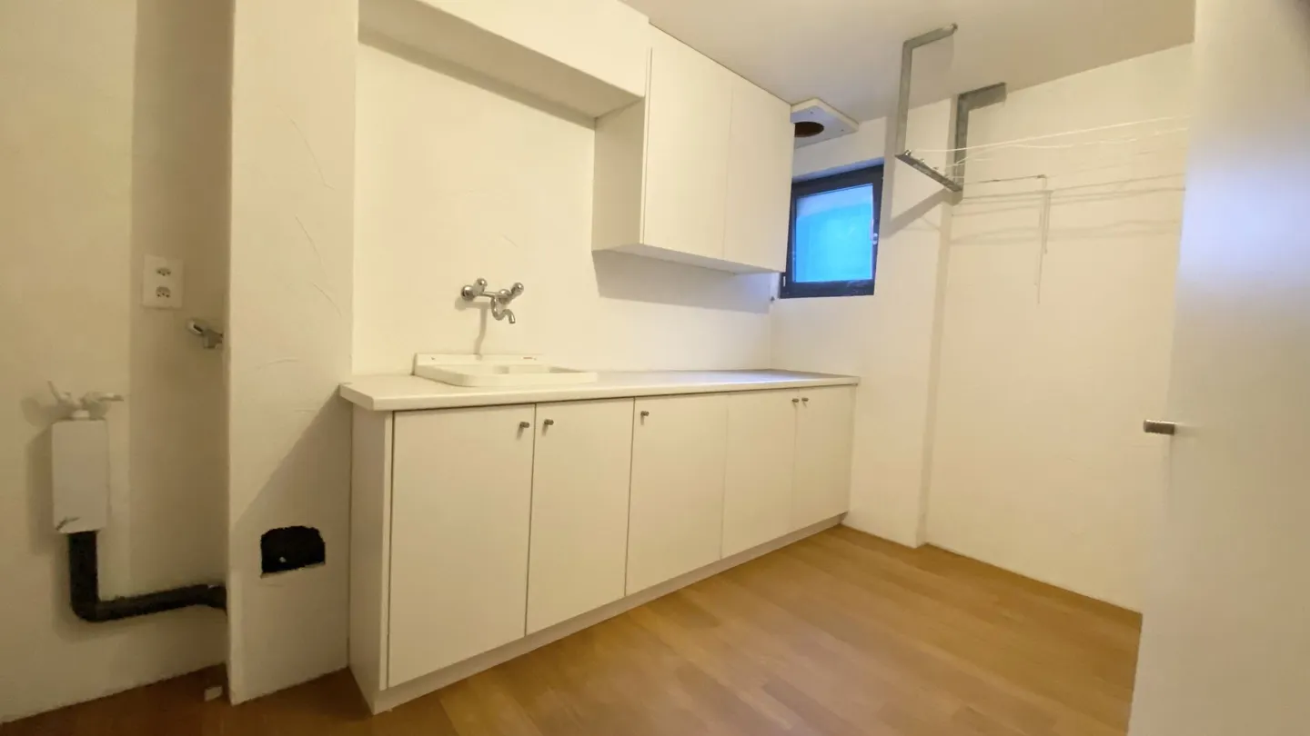 Villa avec piscine intérieure - Photo 10 sur 12