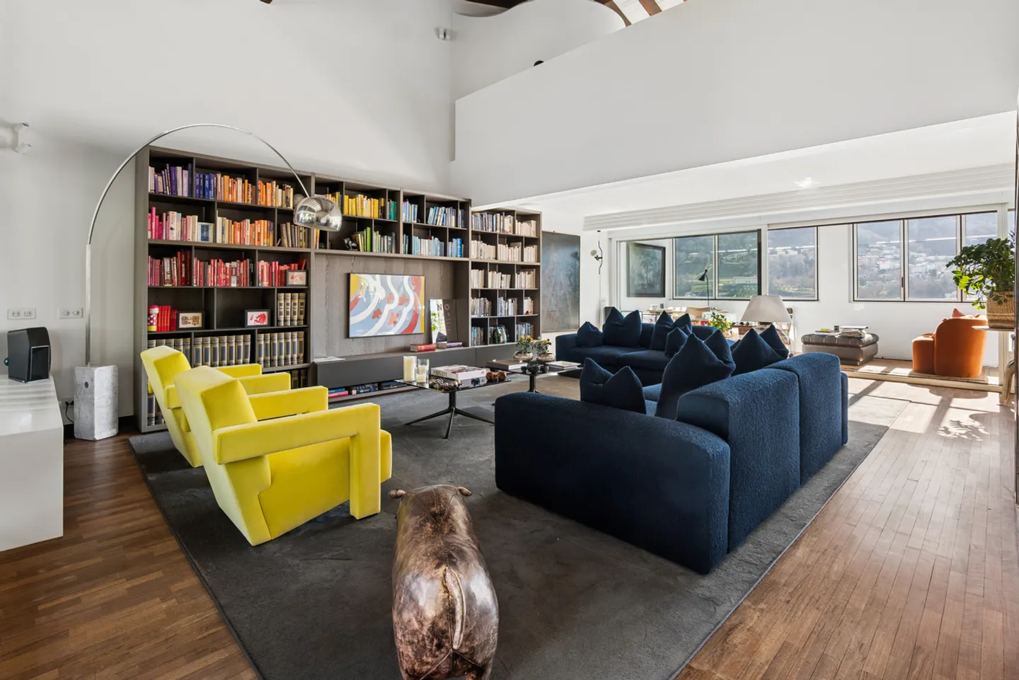Maisonette on three levels with garden in an exclusive context - Photo 2 of 10
