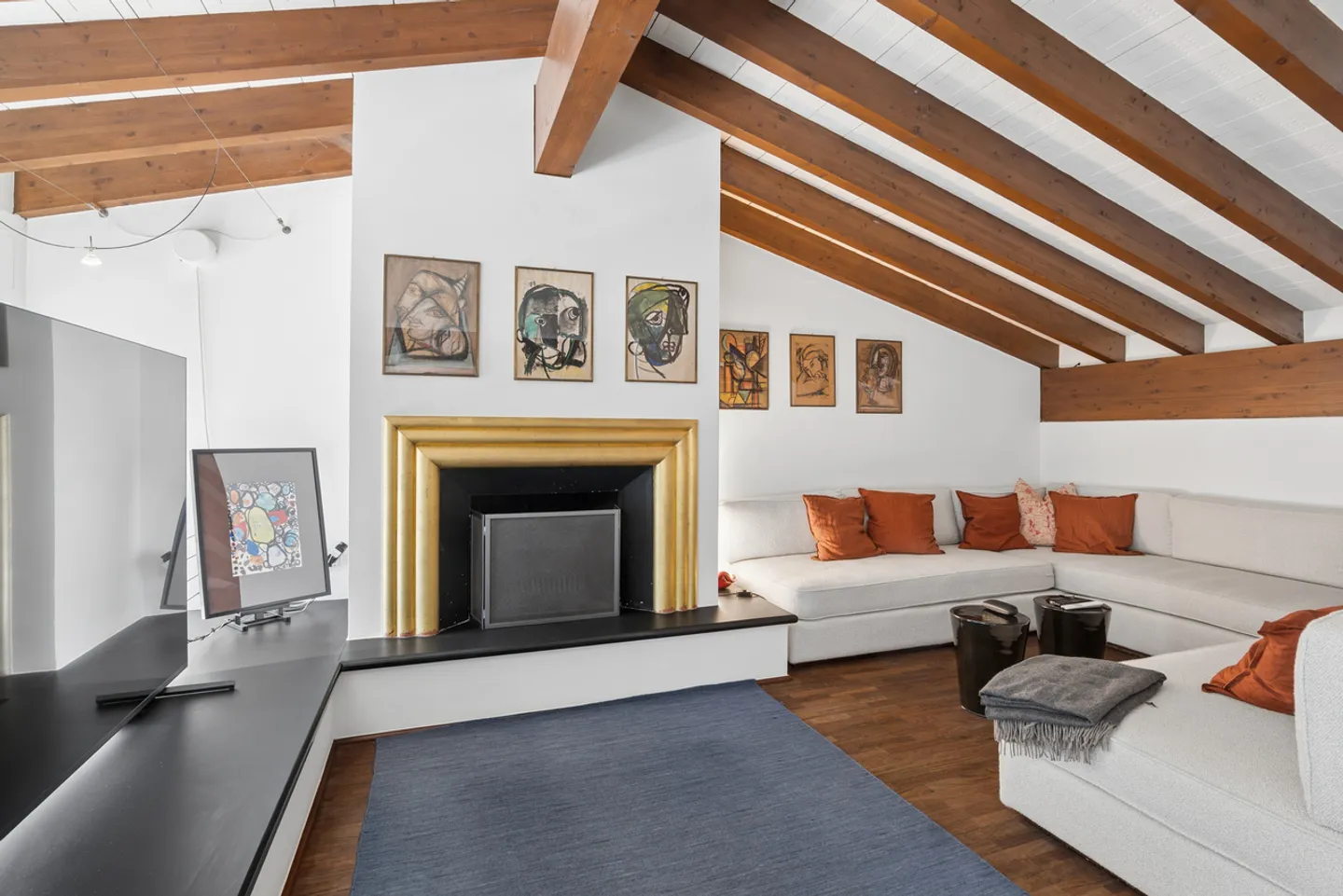 Maisonette on three levels with garden in an exclusive context - Photo 8 of 10