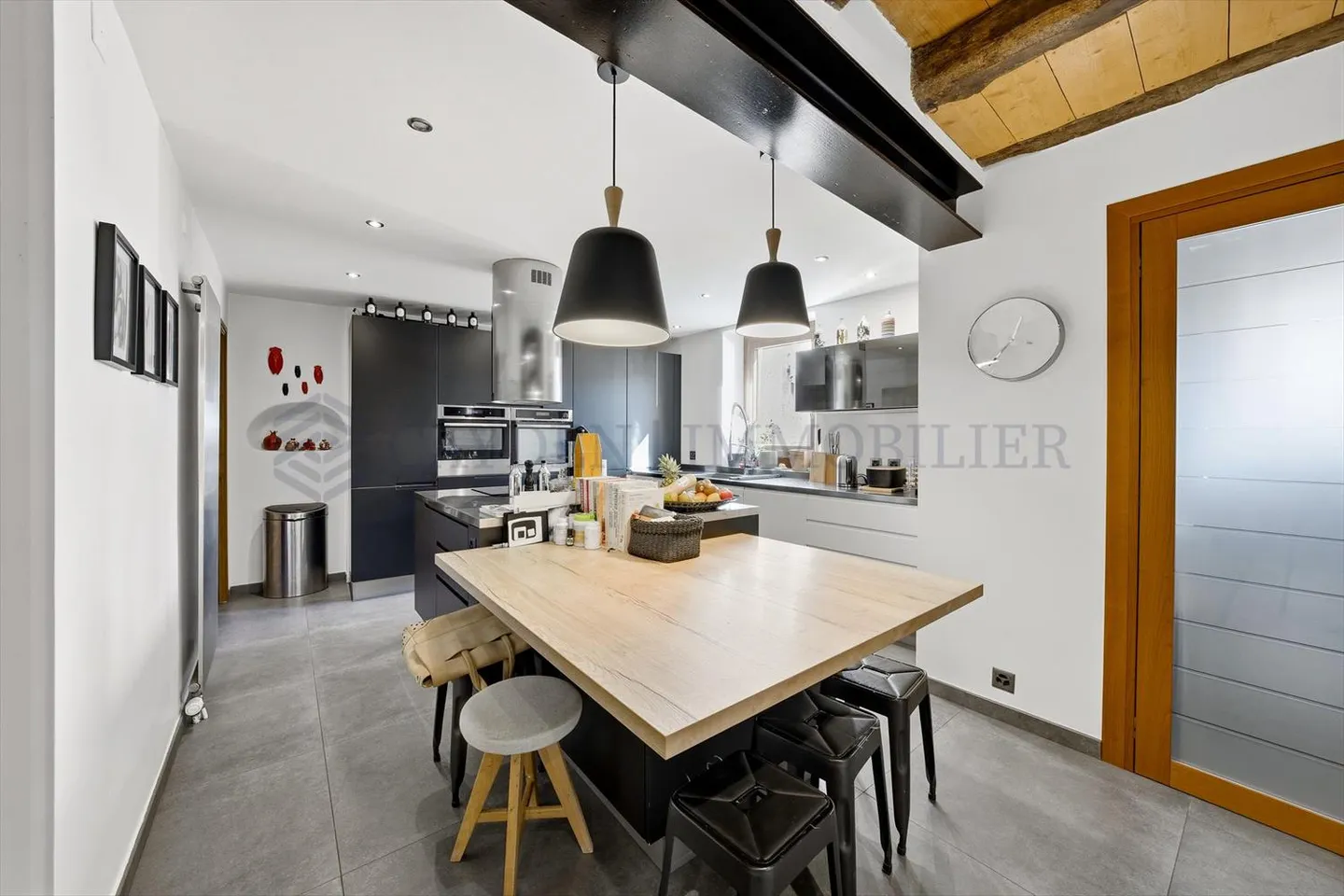 In der Nähe von Bernex - Haus aus dem 18. Jahrhundert, superb renoviert - Photo 7 sur 12