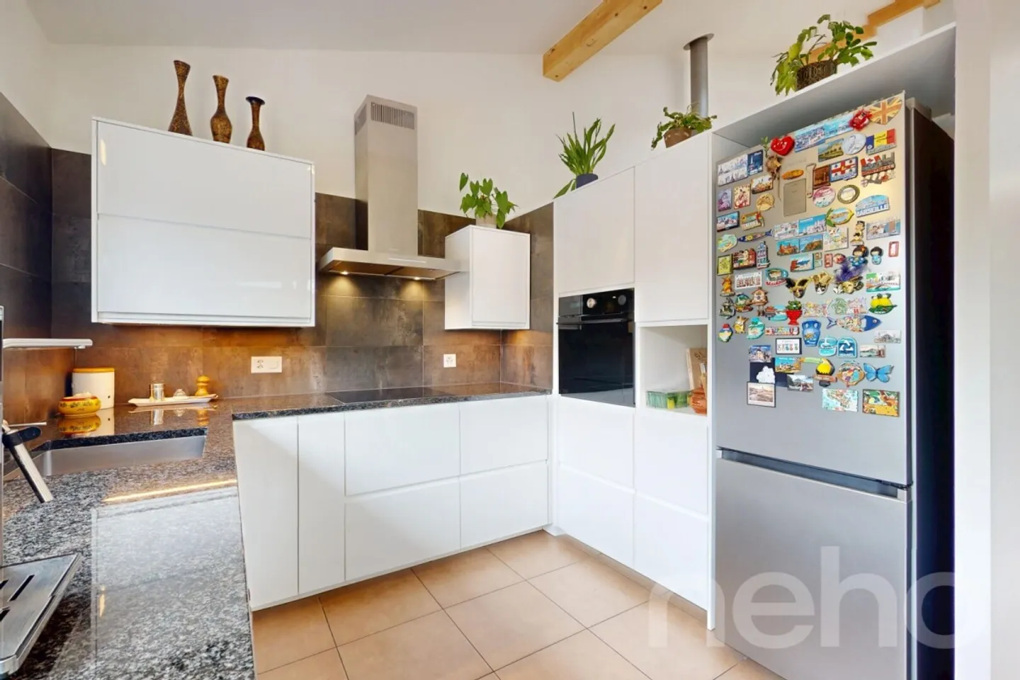 Appartamento completamente ristrutturato con giardino - Foto 7 di 13