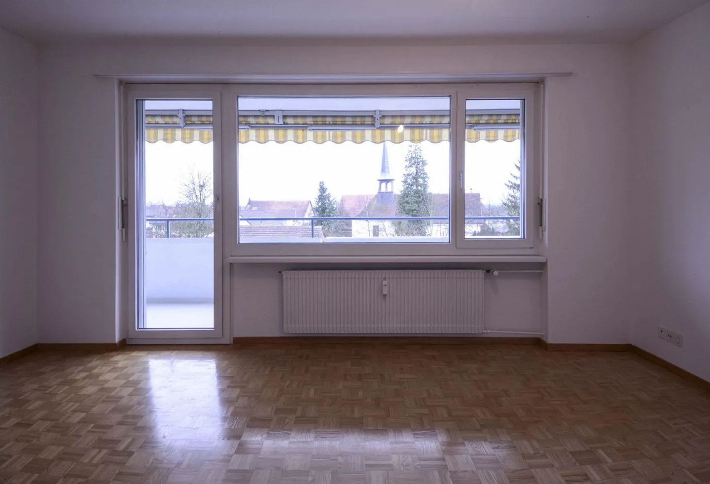 Superbe appartement de 4,5 pièces au 2ème étage - Photo 3 sur 9