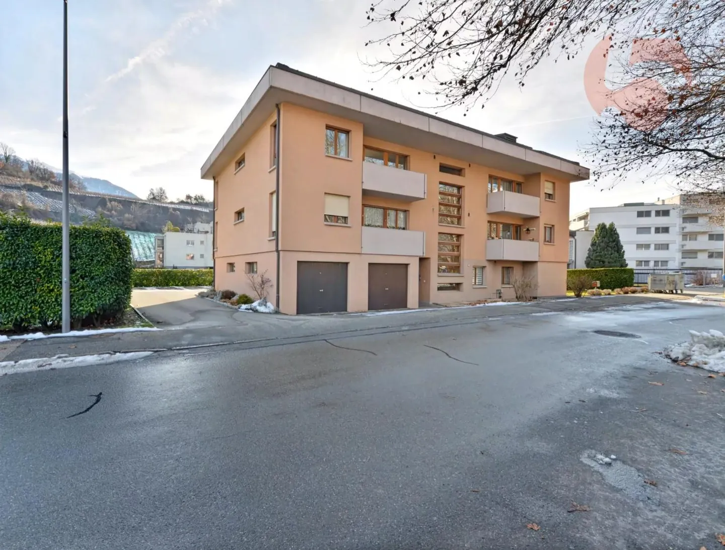 Appartamento 3.5 locali - Foto 1 di 13