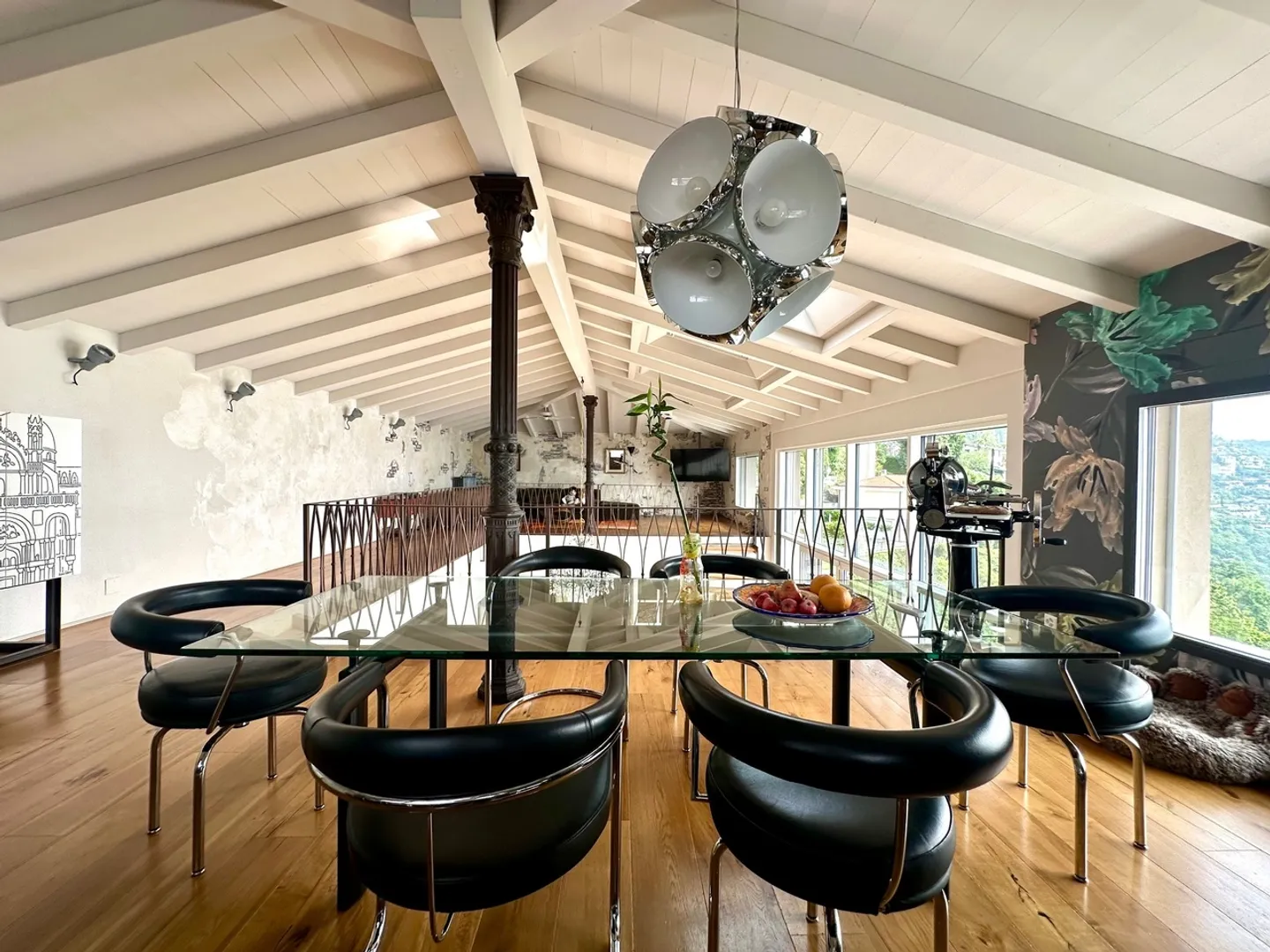 Casa loft moderna con vista spettacolare a Ronco sopra Ascona - Foto 6 di 23